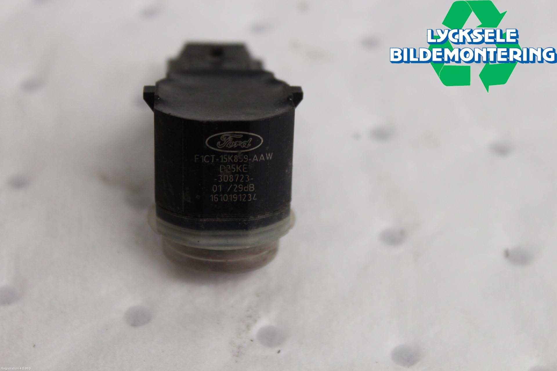 Ford MONDEO 15-22 Parkeringshjälp Frontsensor