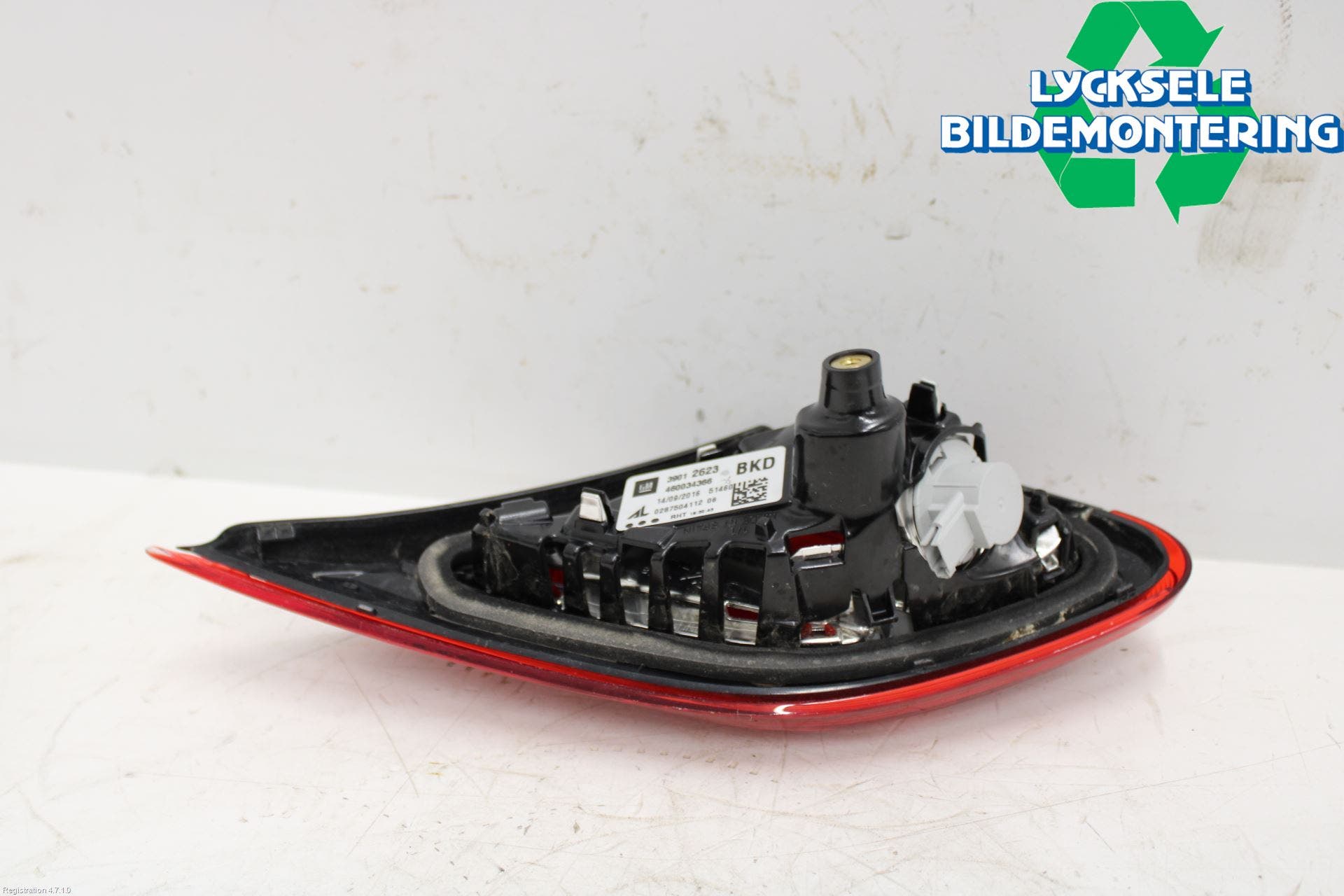 Opel CORSA E 15-19 Bakljus Lucka Vä