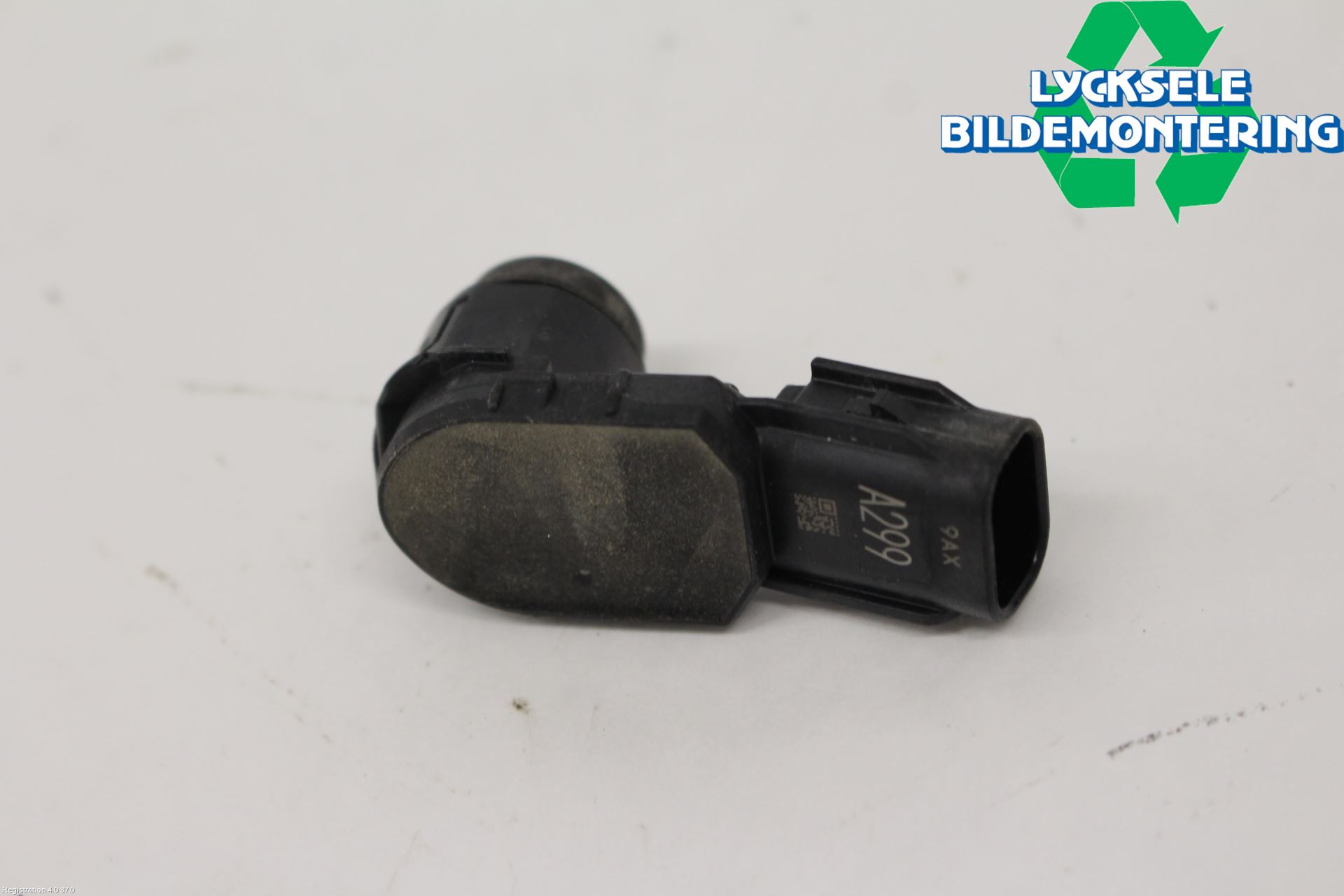 Toyota RAV4 19- Parkeringshjälp Backsensor