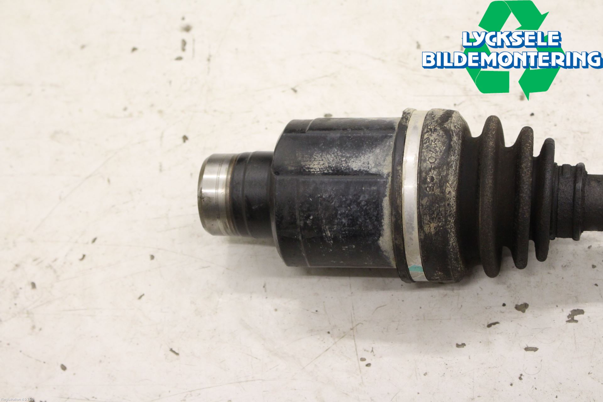 Suzuki SX4 10-13 Drivaxel Fram Höger