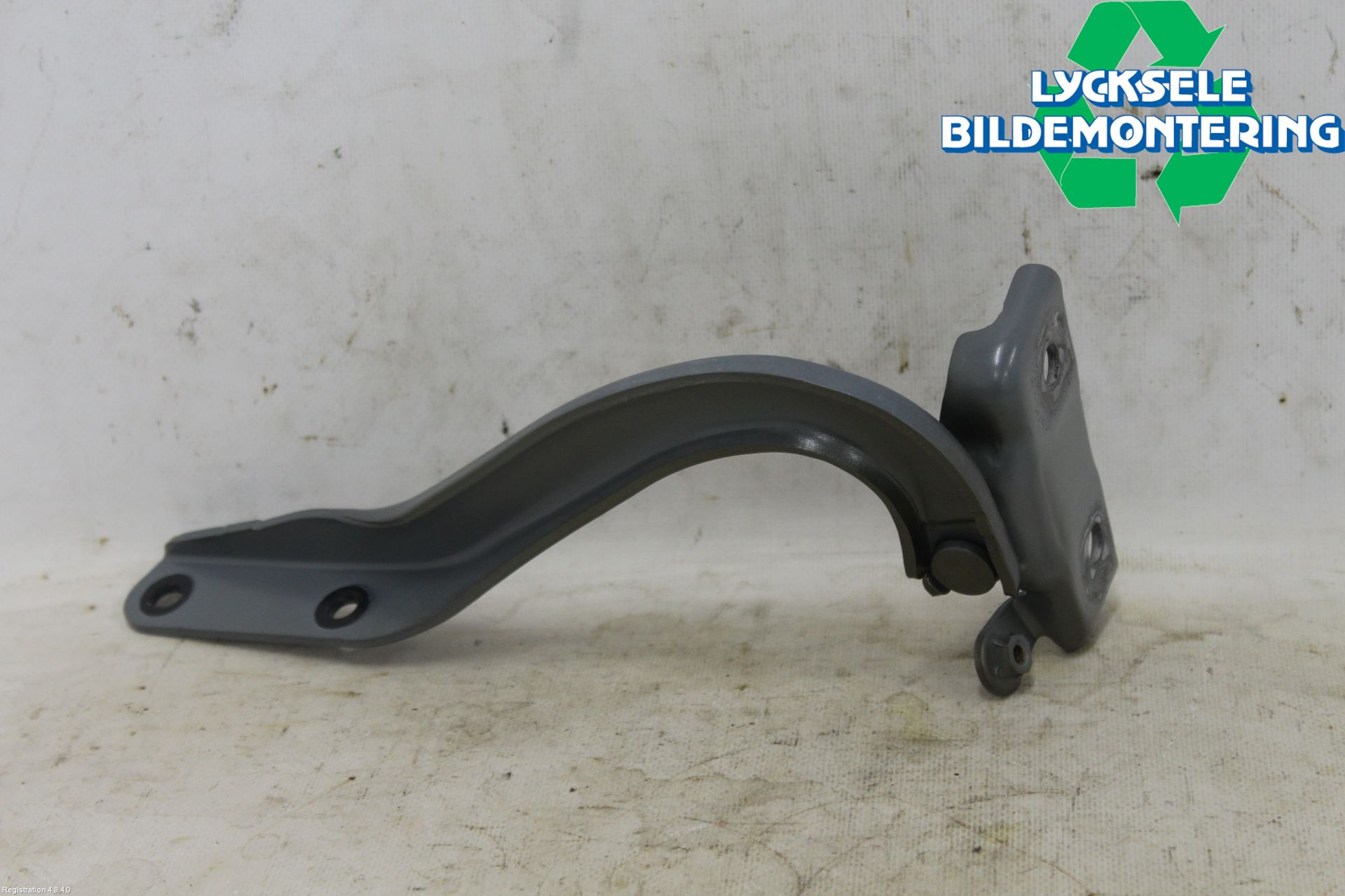 Subaru OUTBACK 21- Huvgångjärn