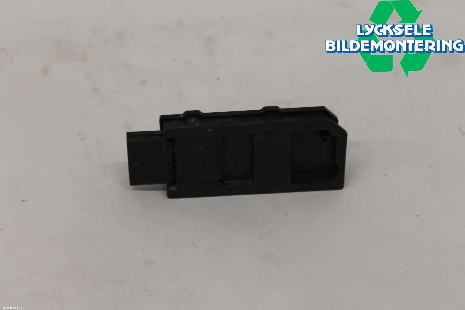 Skoda ENYAQ iV 21- Antenn