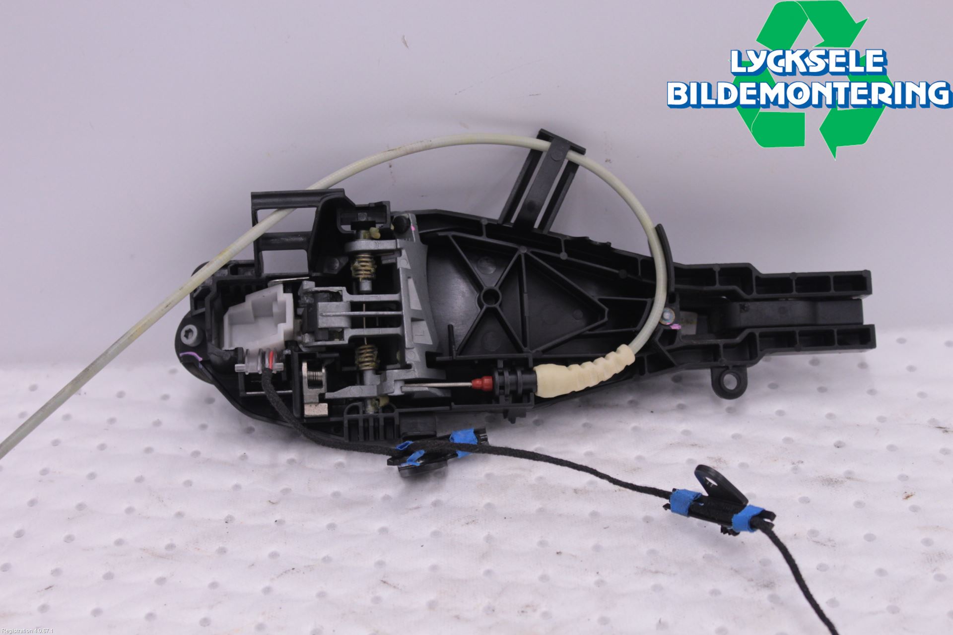 BMW X1 E84 10-15 Dörrhandtag Yttre Vä