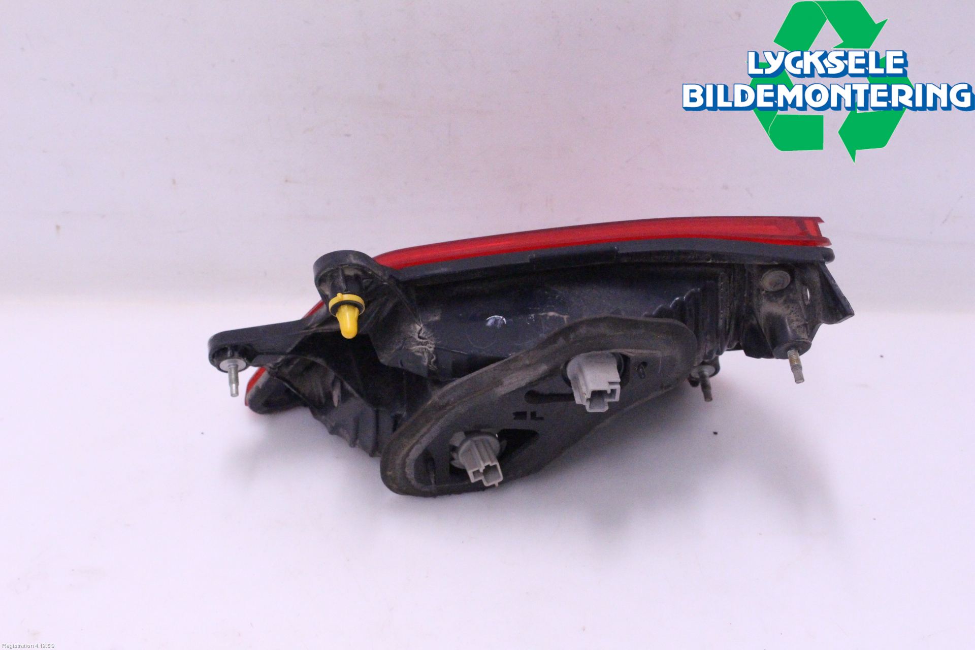 Subaru OUTBACK 10-15 Bakljus Lucka Vä