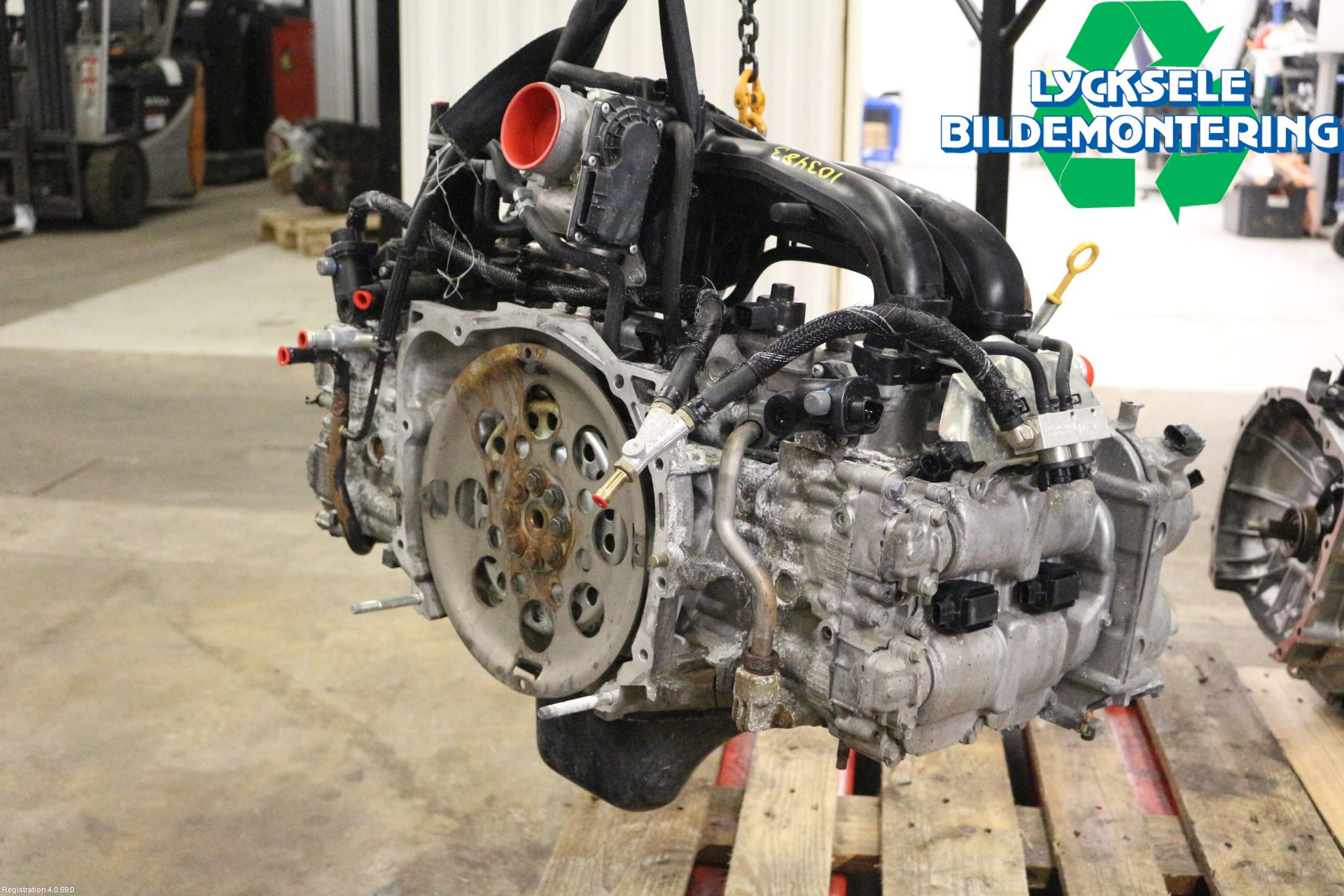 Subaru OUTBACK 10-15 Motor Bensin