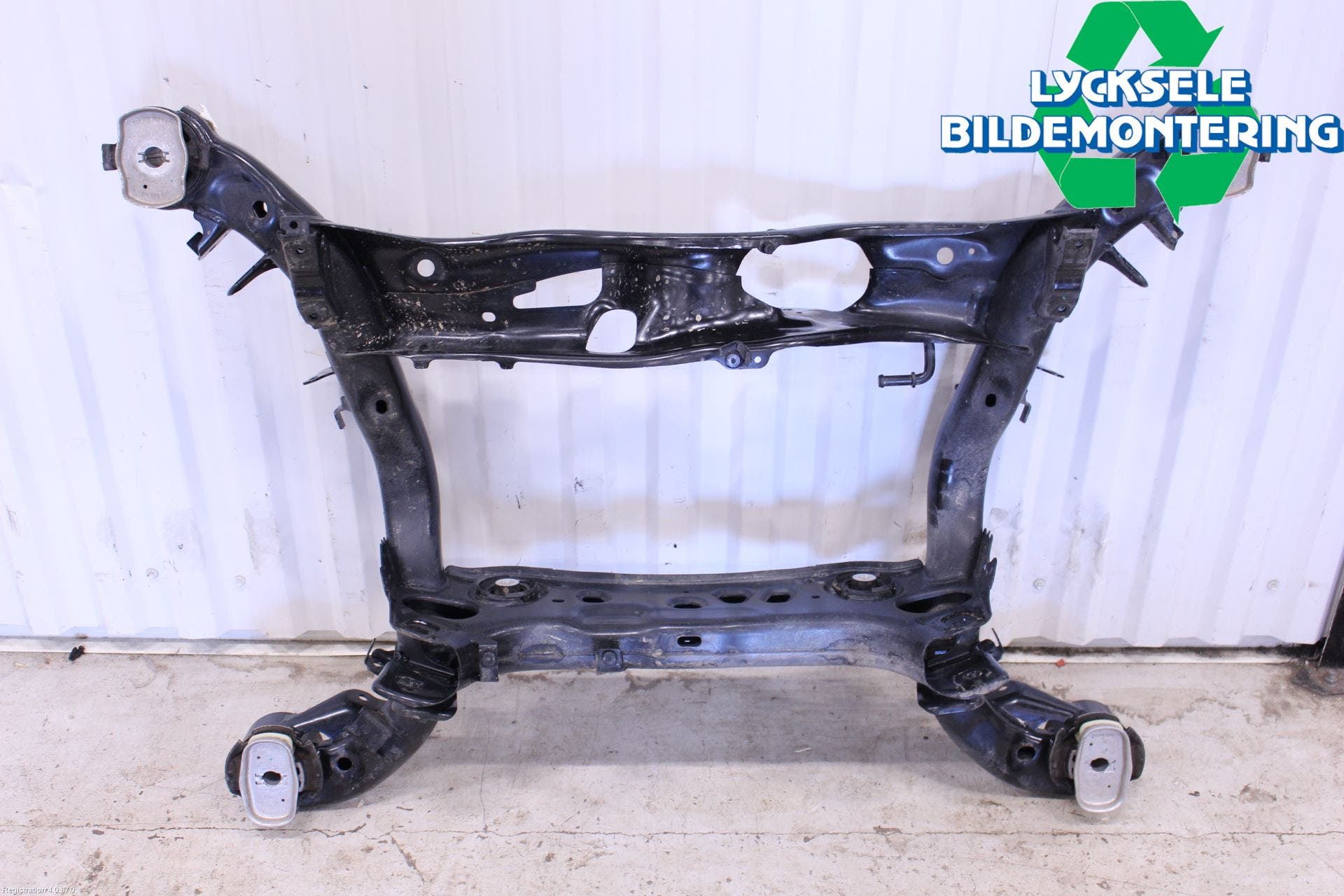 Audi A6 F2/C8 19- Bakaxelbalk