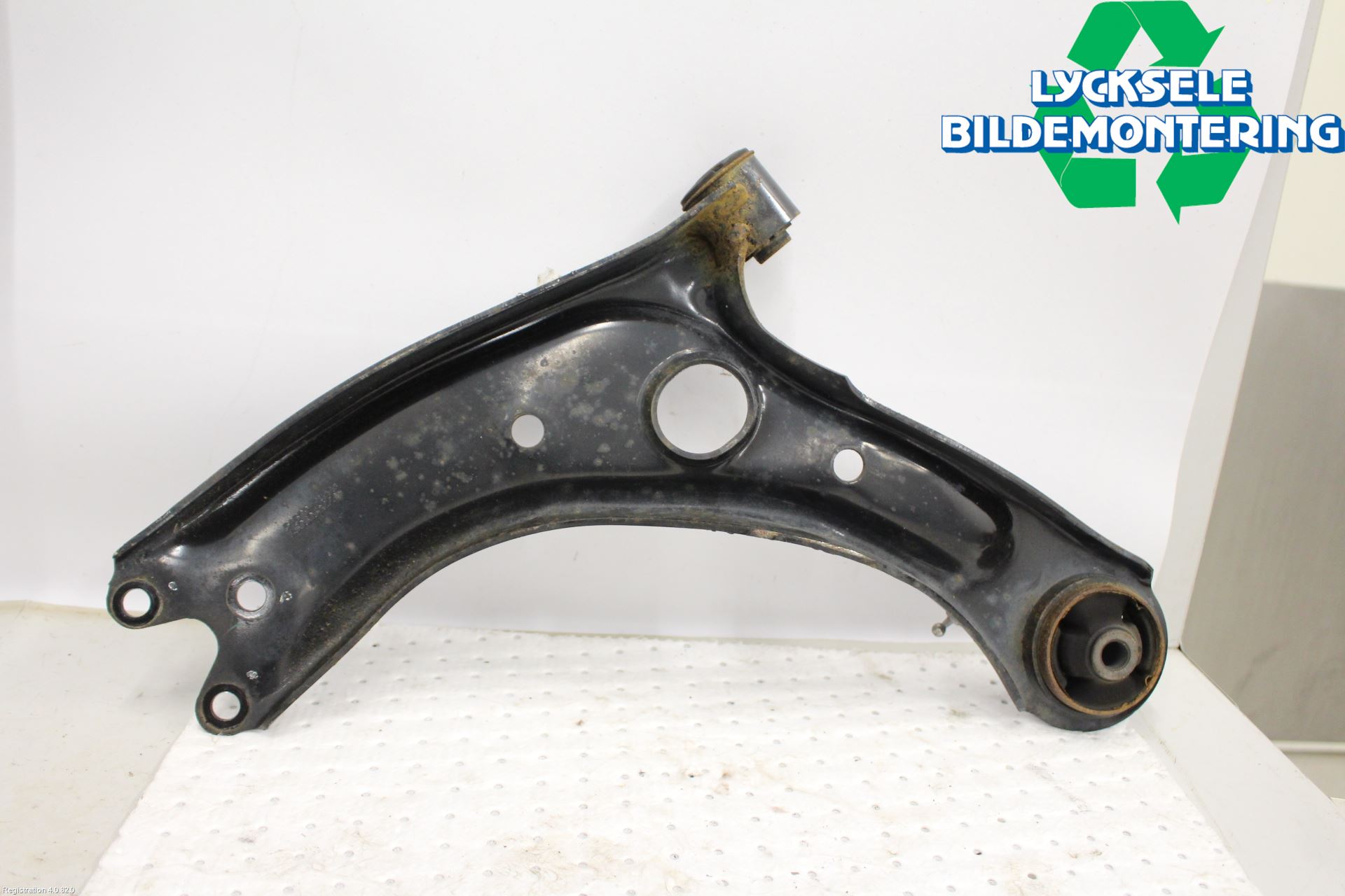 Kia SPORTAGE (QL) 16-21 Bärarm Fram Undre Hö