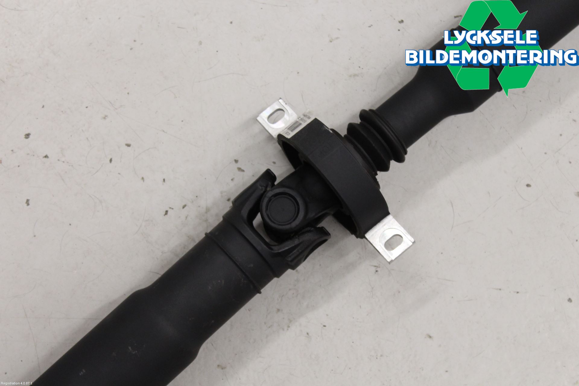 BMW 3 G20/G21/G80/G81 19- Mellanaxel Komp