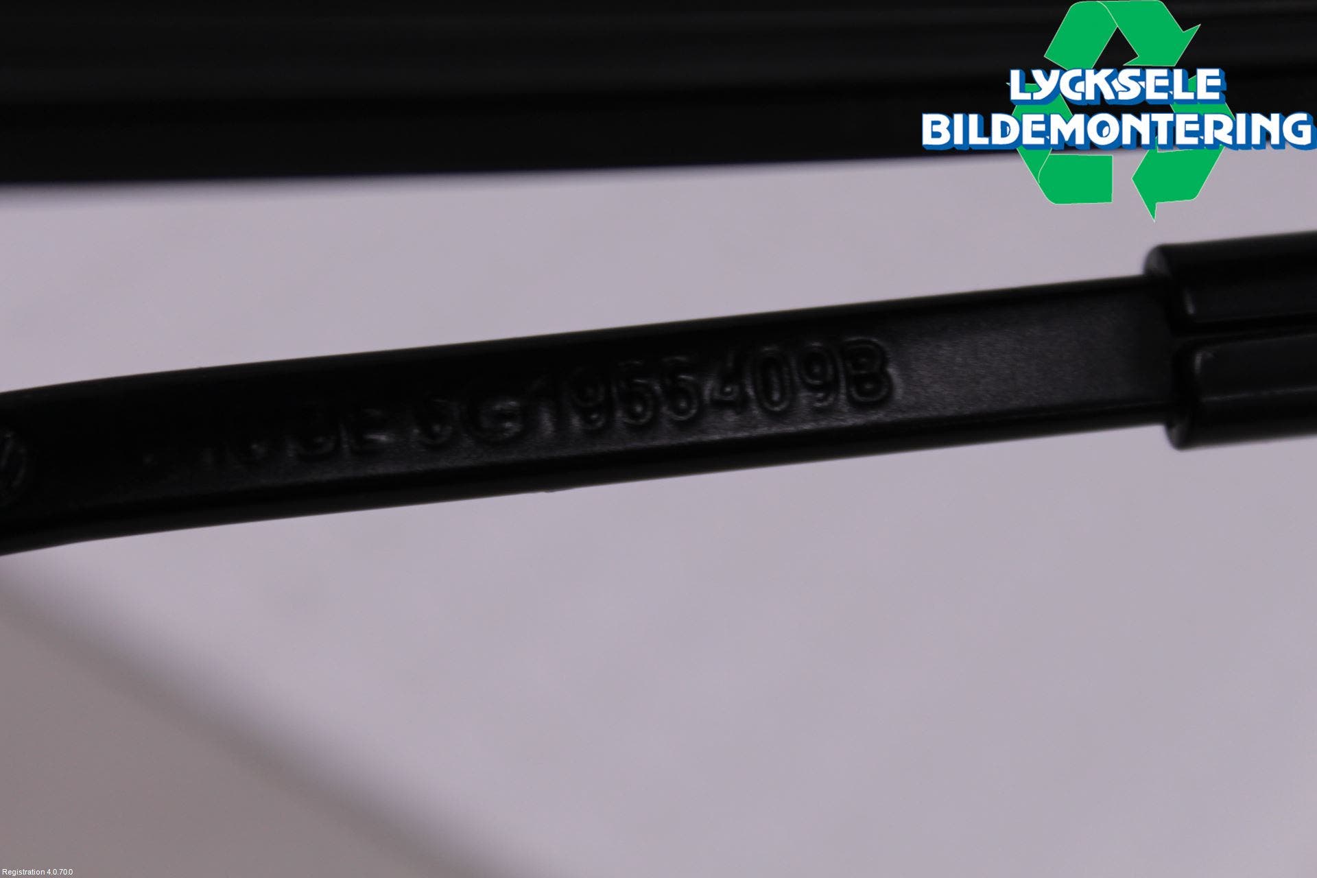 Volkswagen VW GOLF / E-GOLF VII 13-20 Torkararm Armar Vindruta