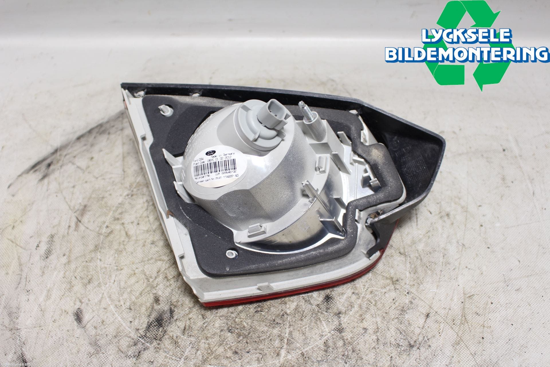 Ford KUGA 08-12 Bakljus Lucka Hö