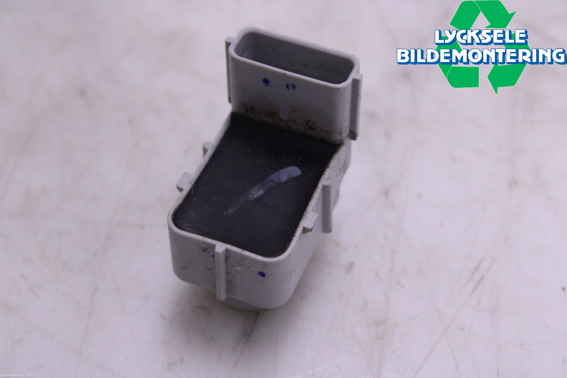 Hyundai i30 GD 13-17 Parkeringshjälp Backsensor