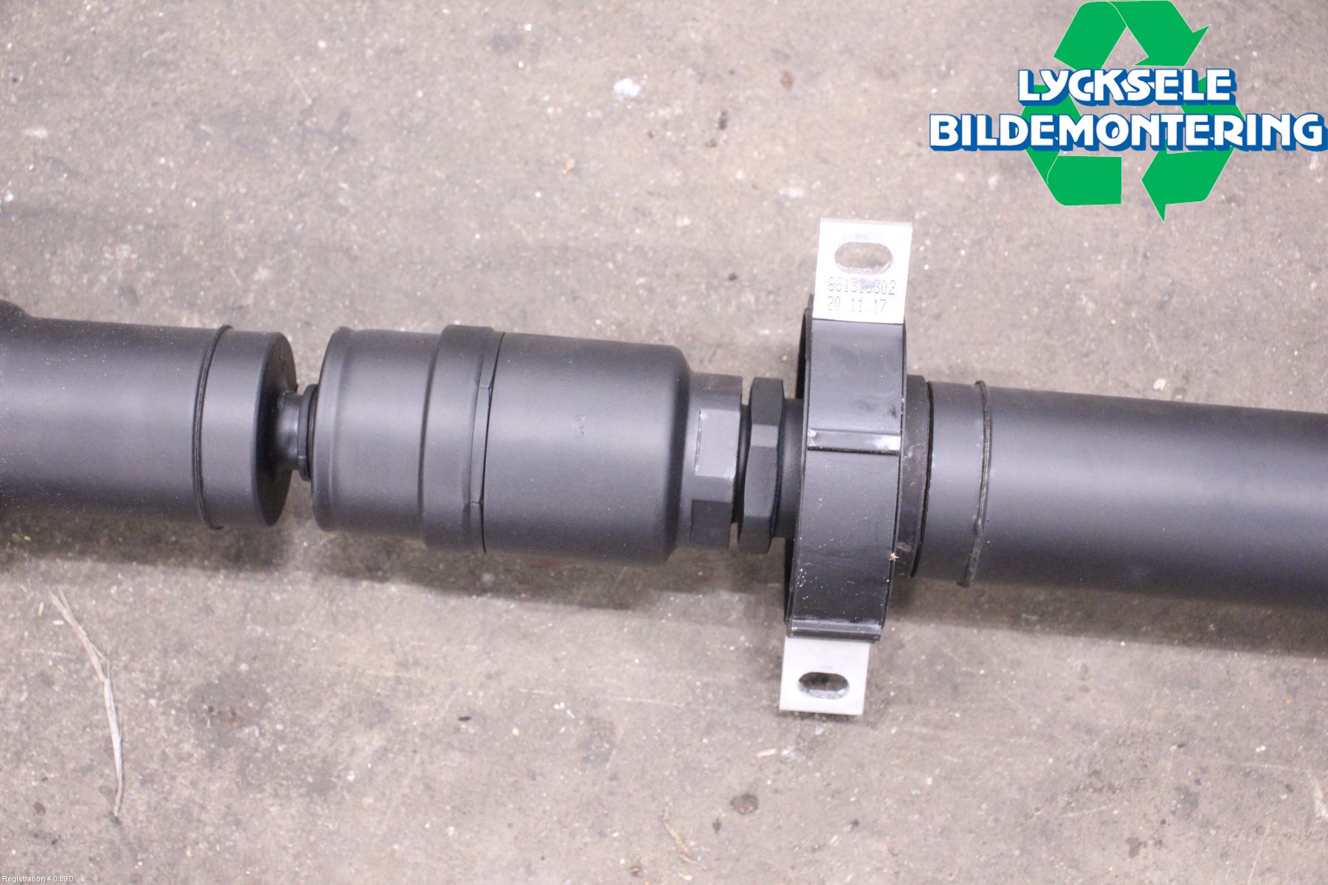 Mini COOPER CLUBMAN F54 16- Mellanaxel Komp