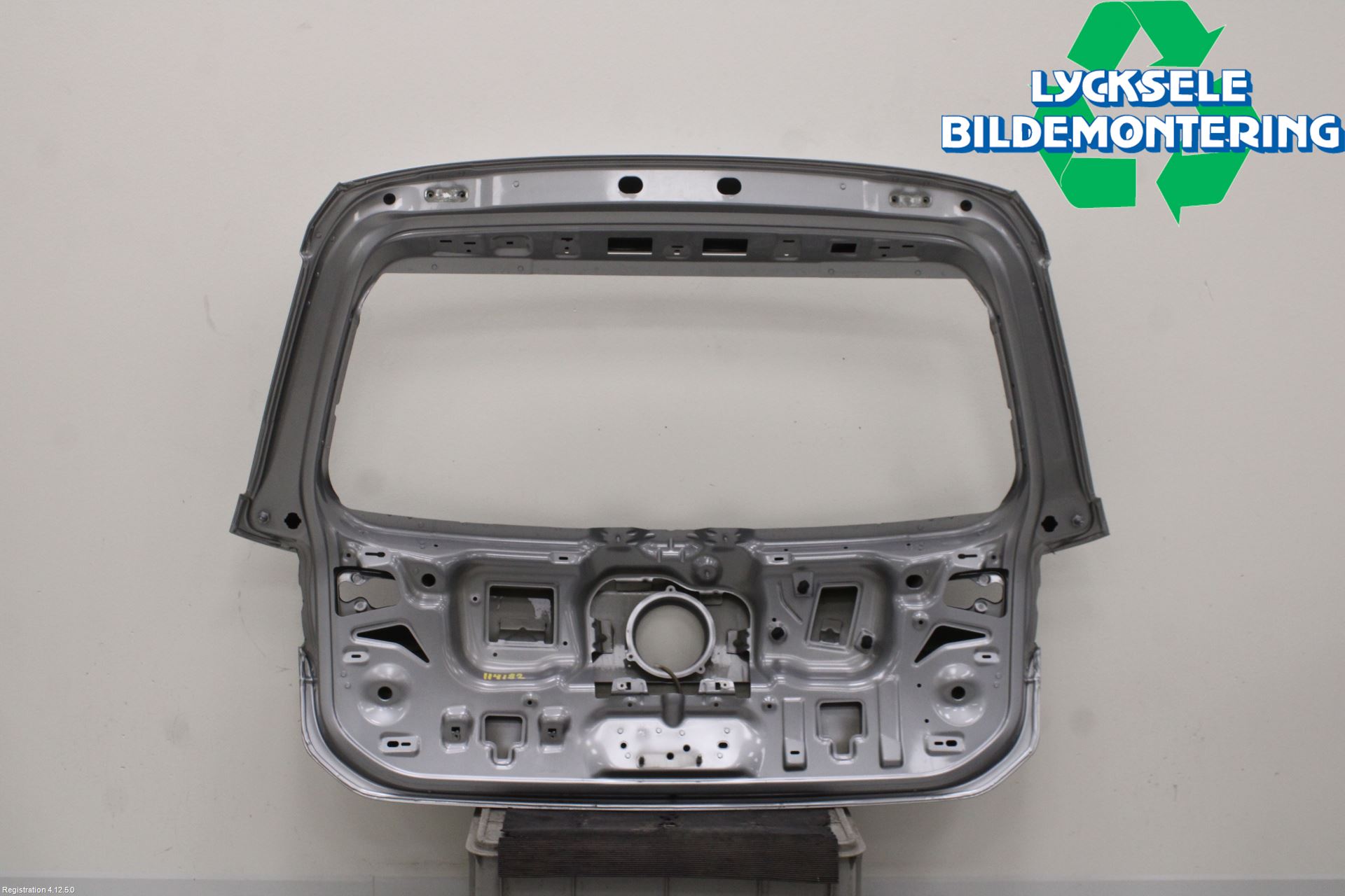 Volkswagen VW PASSAT 15-19 Baklucka Kombi