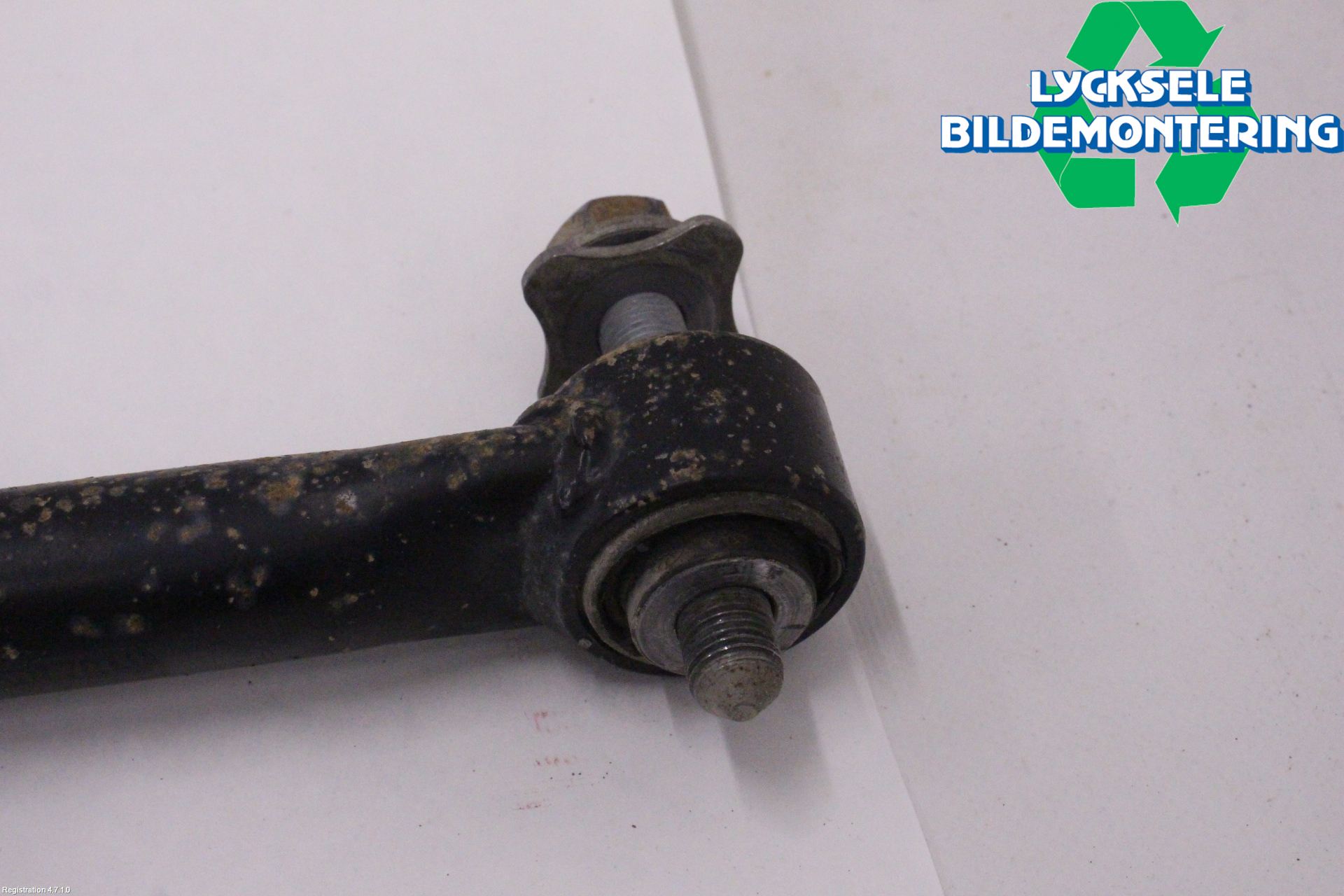 Volkswagen VW CADDY 21- Krängtvärstag Bak