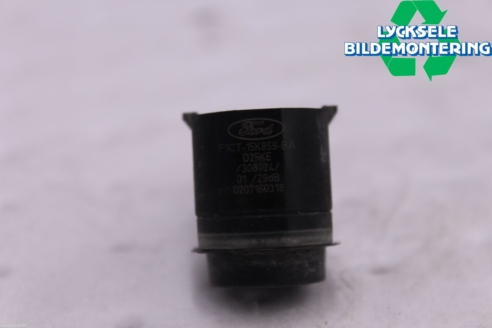 Ford FOCUS 15-18 Parkeringshjälp Backsensor