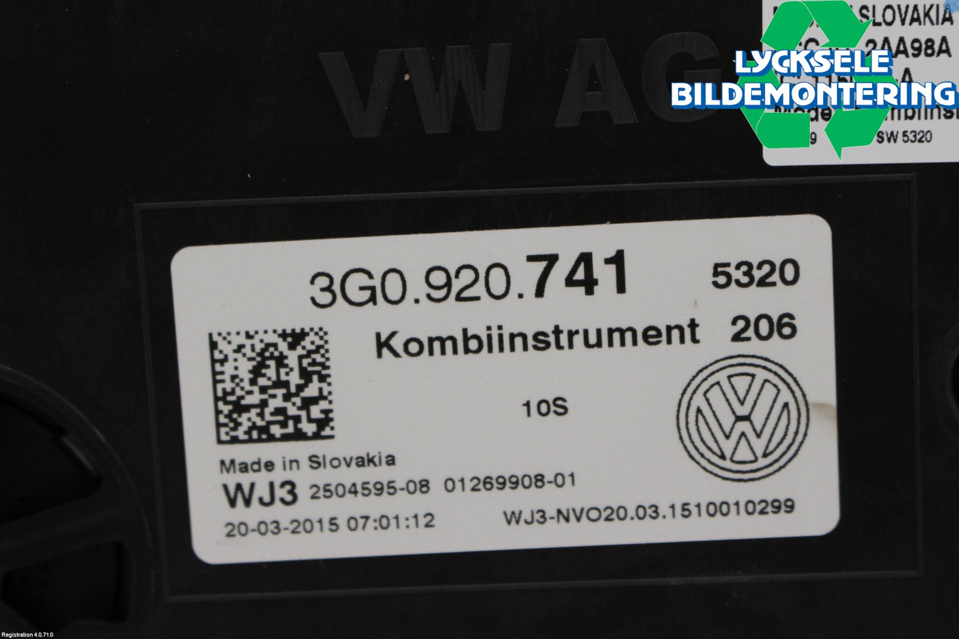 Volkswagen VW PASSAT 15-19 Instrument Komb