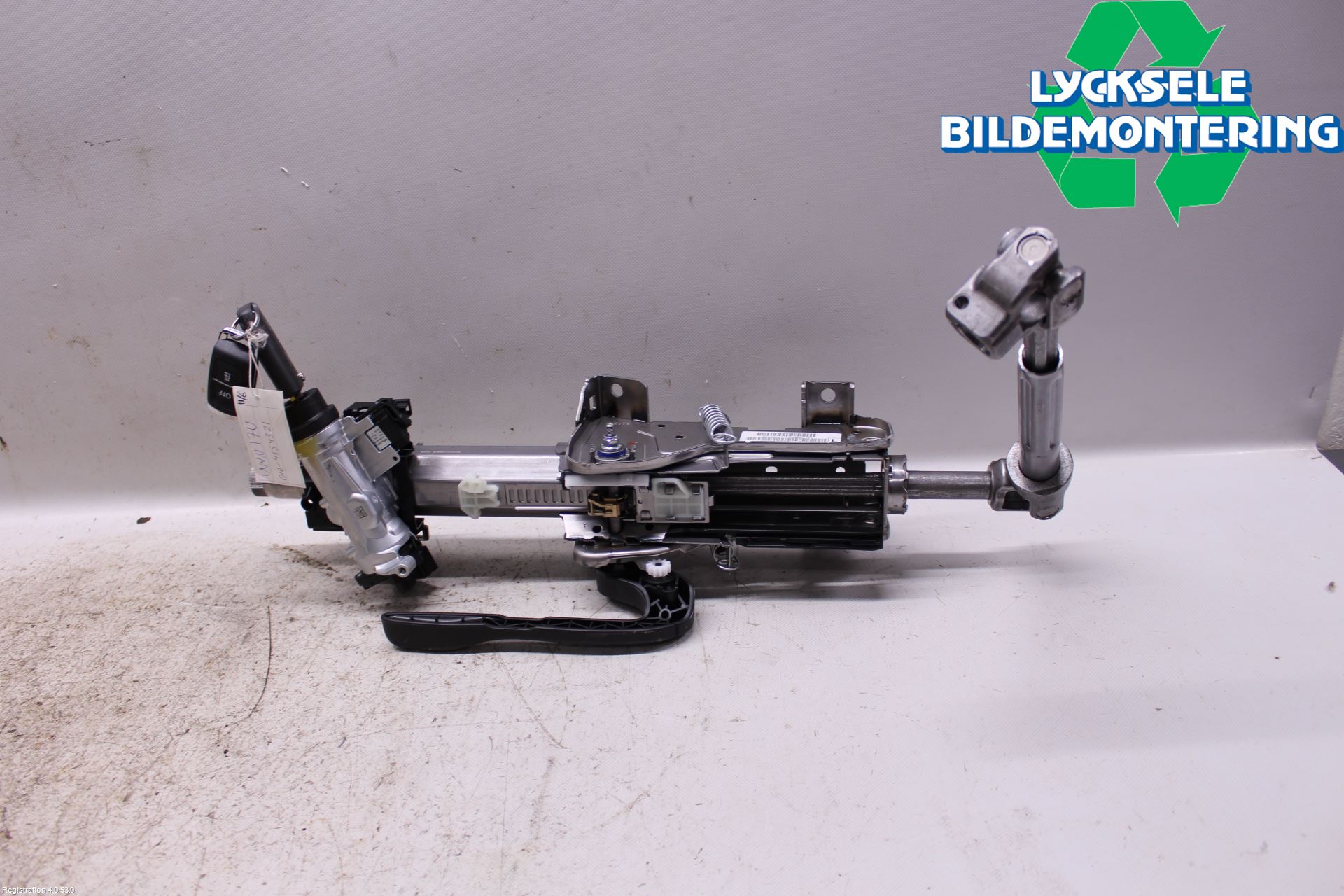 Skoda OCTAVIA (5E) 13-20 Rattaxelagg Justerbart