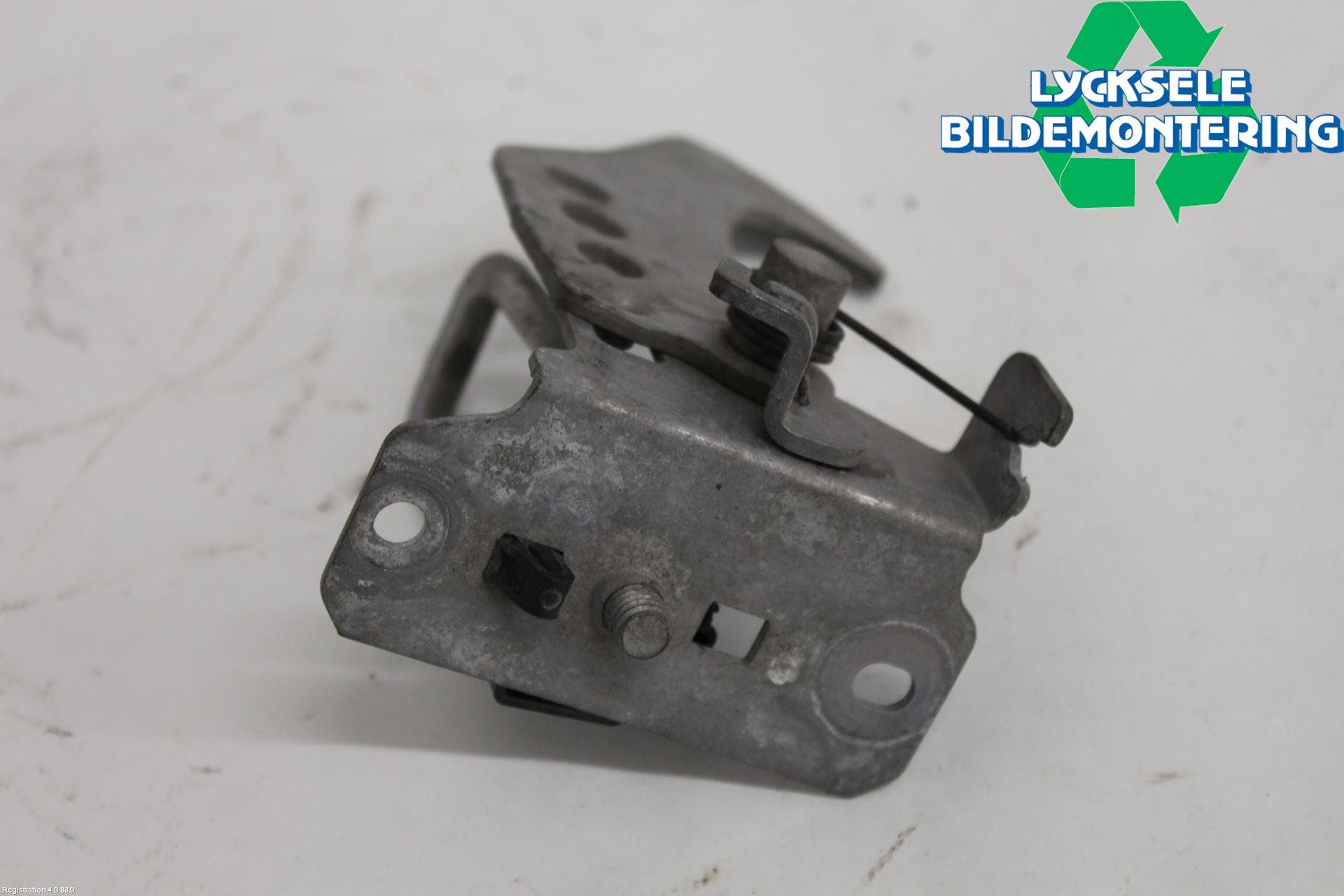 BMW X3 F25 10-17 Huv Spärr