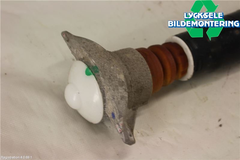 Audi A4 ALLROAD 17- Stötdämpare Bak