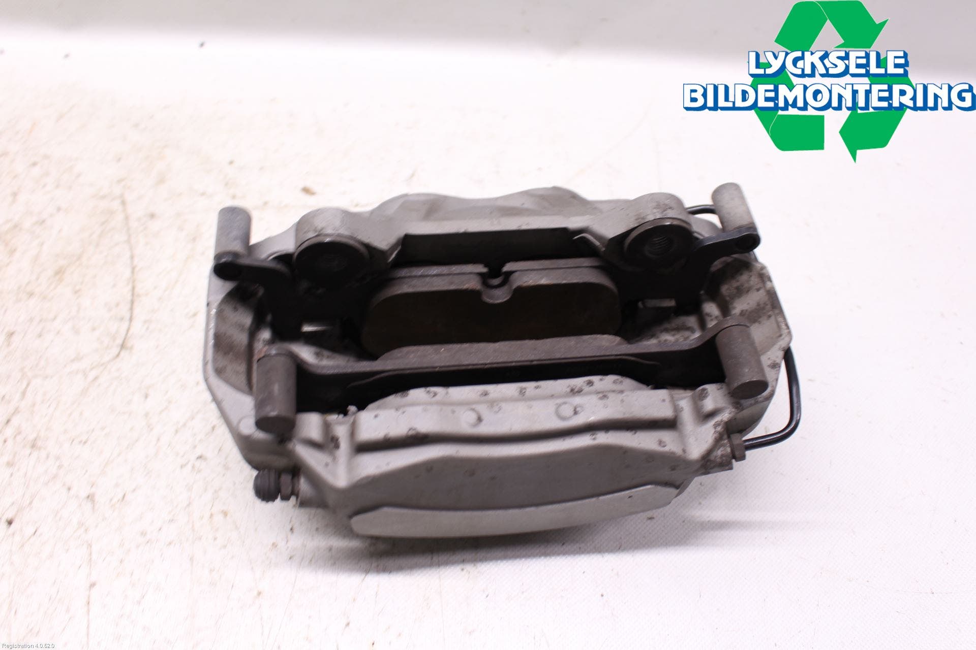 Audi A4/S4 B9 16-19 Bromsok Fram Höger