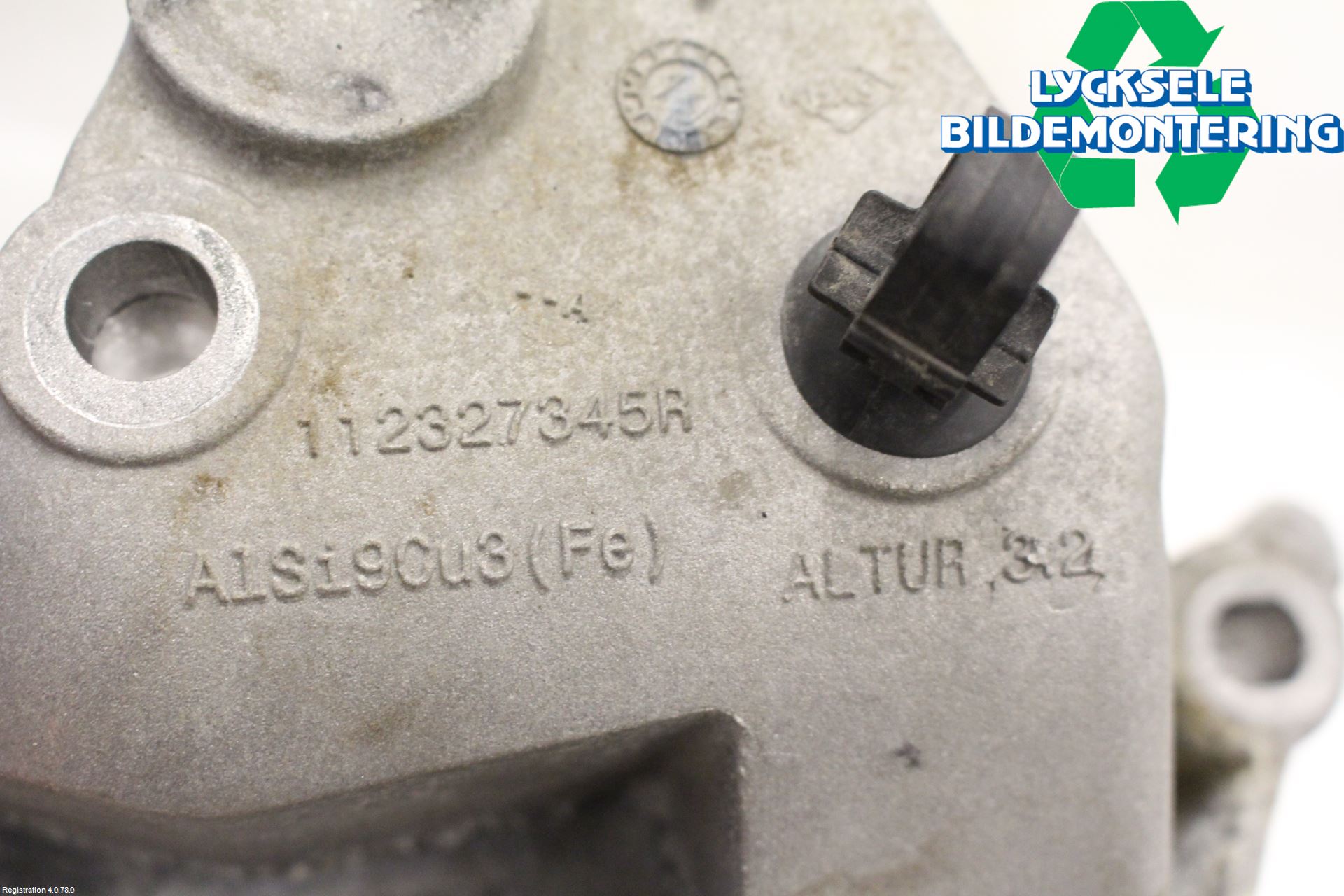 Nissan QASHQAI 17-21 Motorfäste