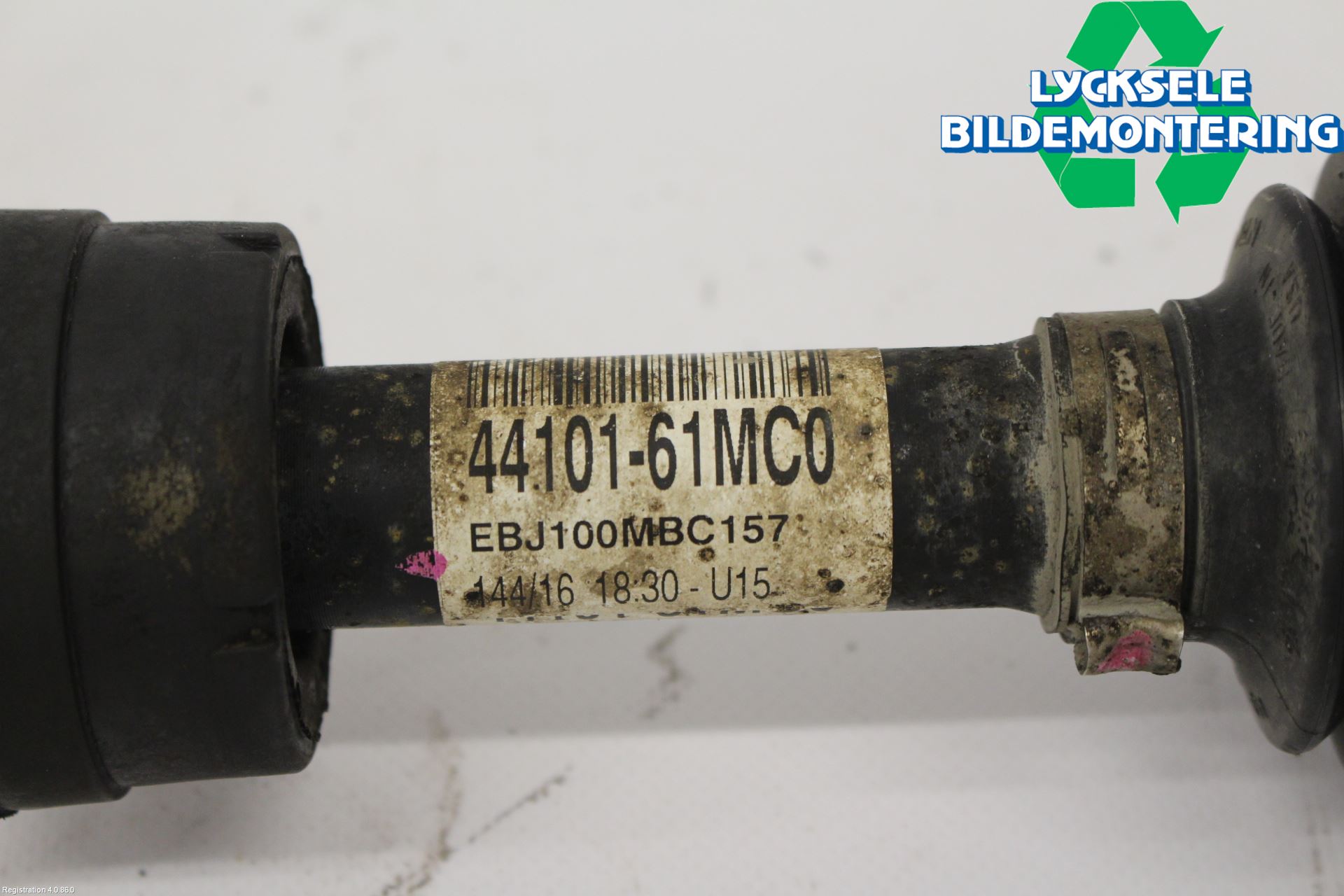 Suzuki VITARA 15- Drivaxel Fram Höger