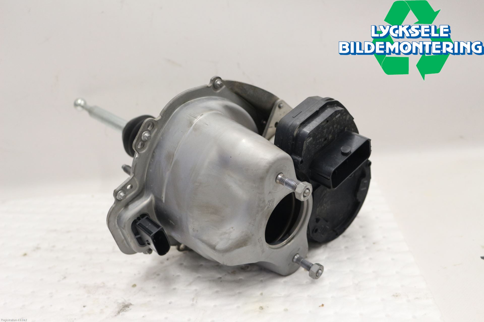 Audi A3/S3 8Y 21- Bromsservo