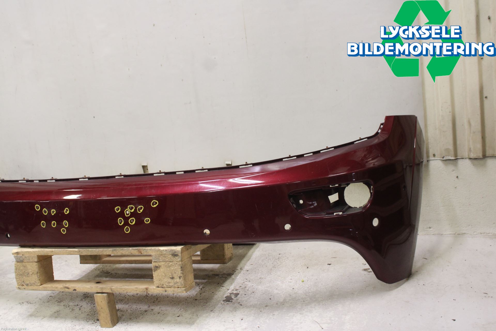 Jeep GRAND CHEROKEE 10-20 Stötfångarbeklädnad Fram