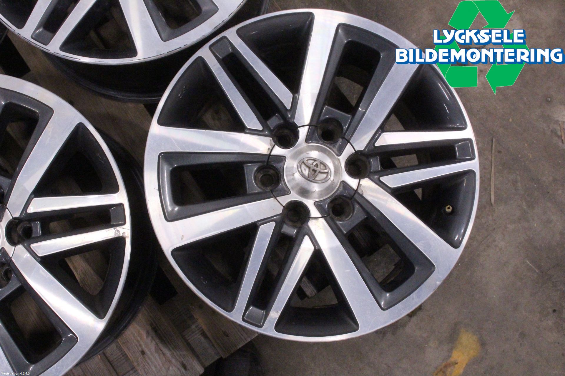 Toyota HILUX 16- Fälgsats Aluminium