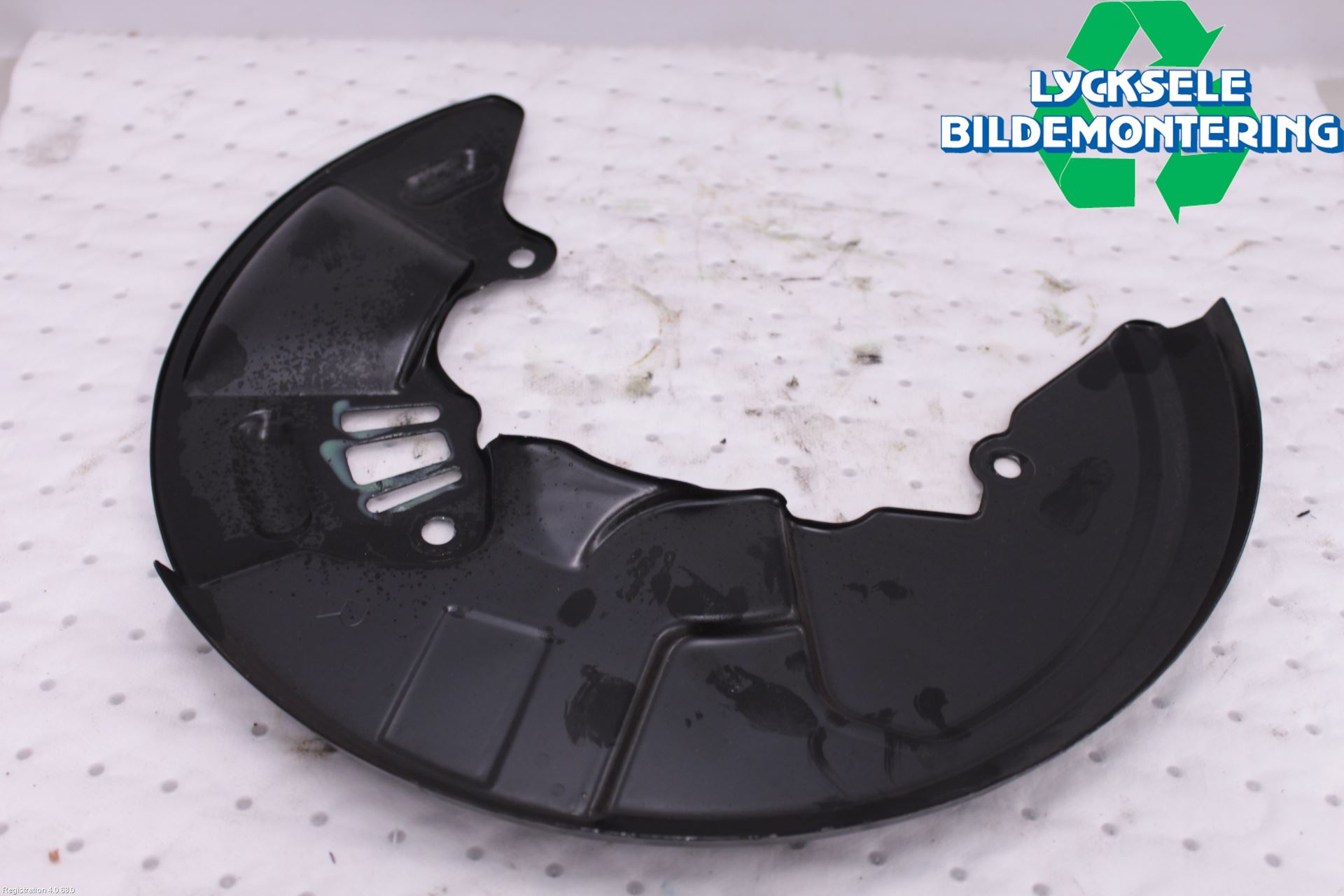 Subaru OUTBACK 15-20 Bromssköld Fram