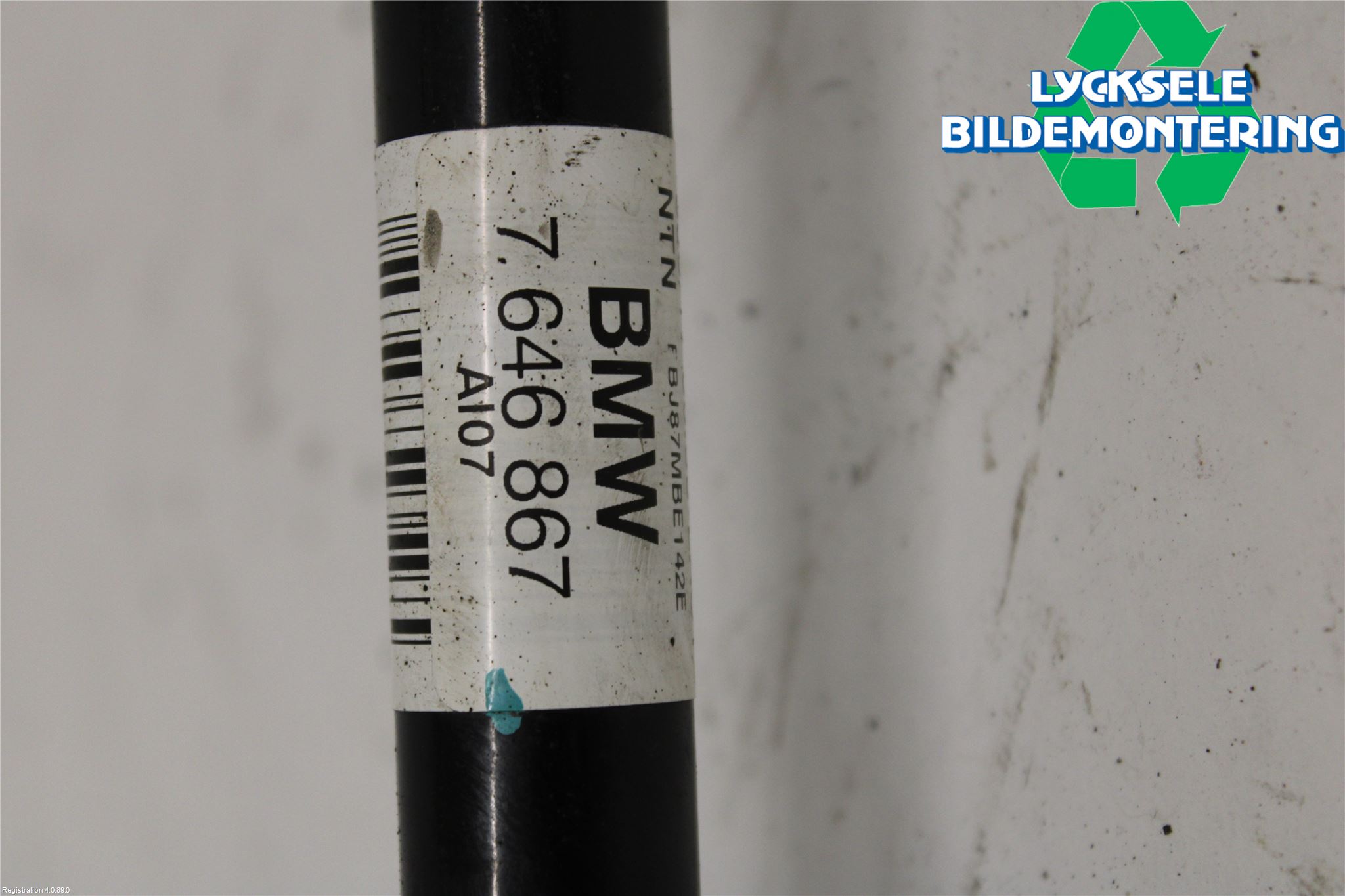 Mini COOPER CLUBMAN F54 16- Drivaxel Bak Höger