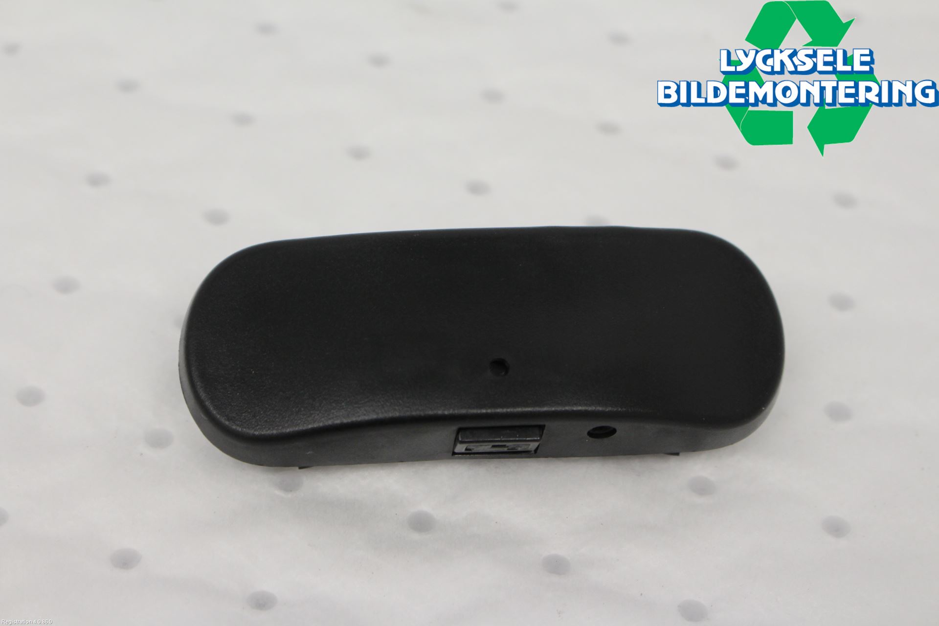 Audi A1 19- Spolarmunstycke Rutor