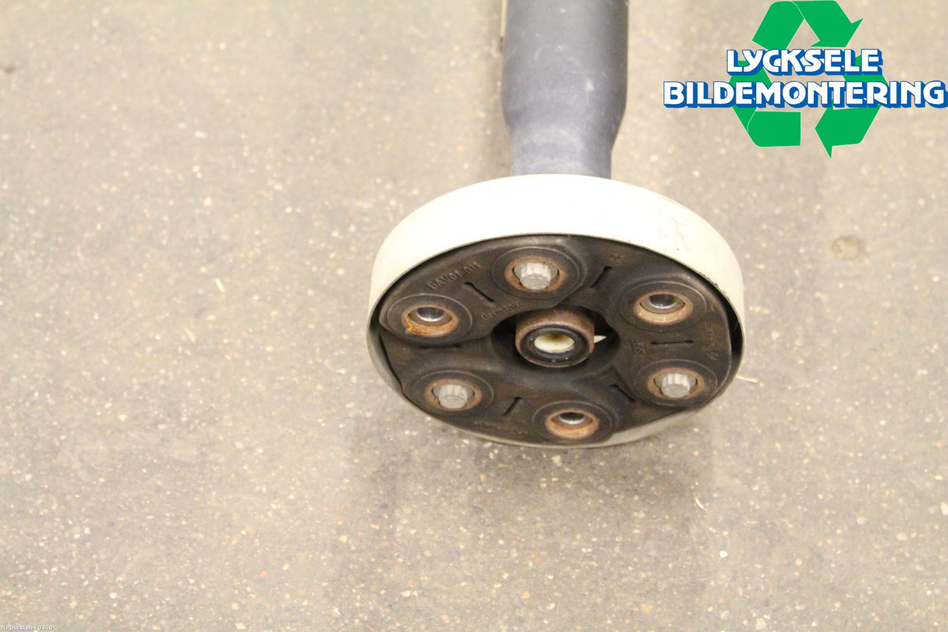 Skoda SUPERB 16-24 Mellanaxel Komp