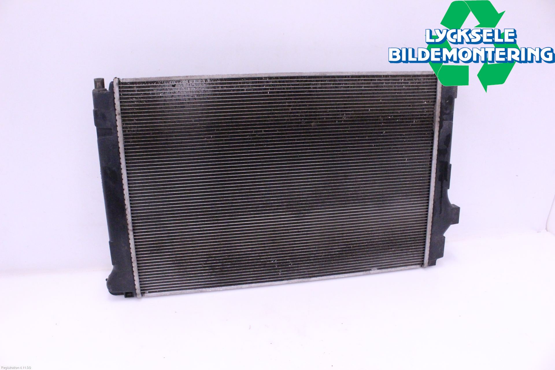 Toyota YARIS XP130 15-20 Kylare Aut