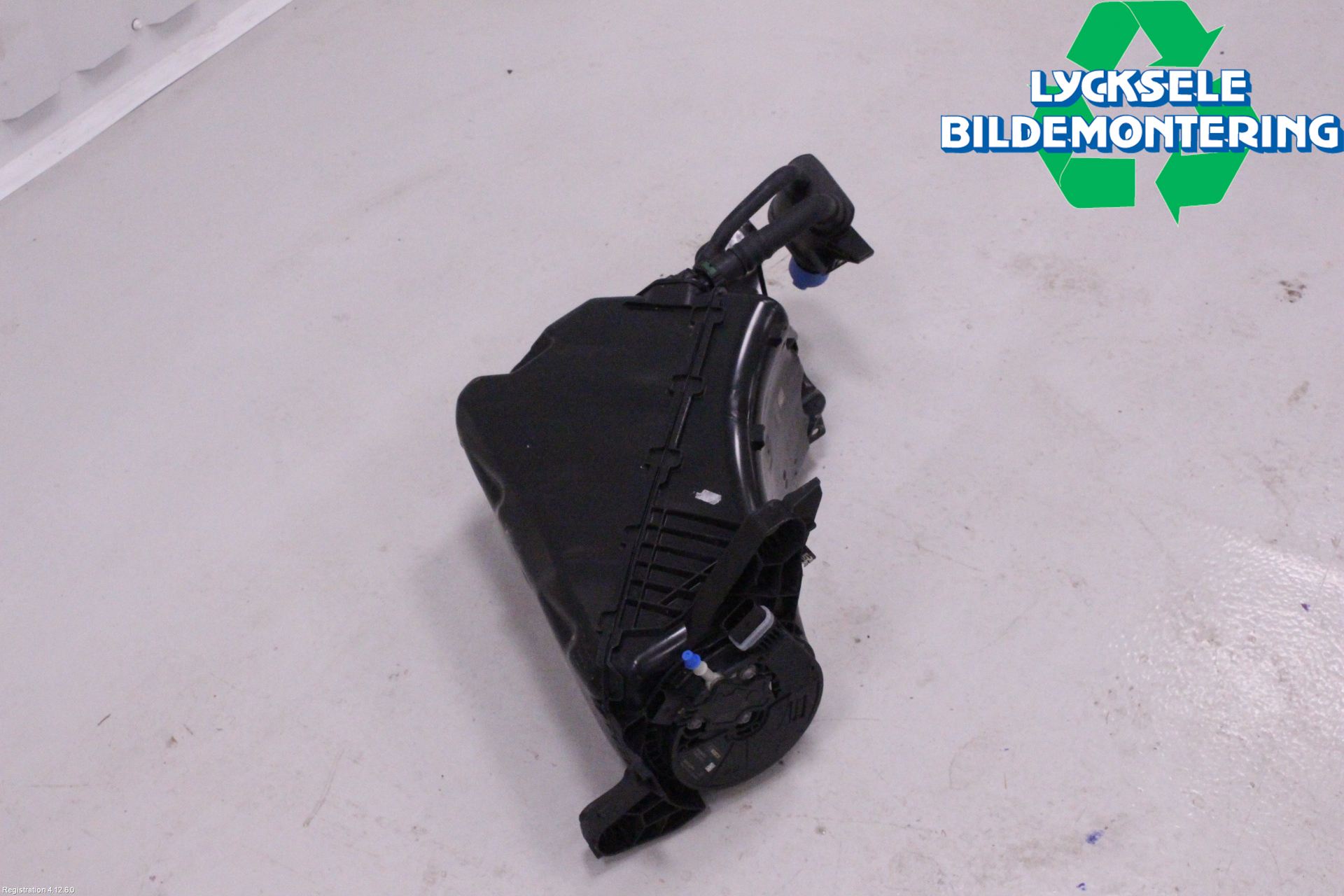 Volkswagen VW CADDY 21- Adblue Tank