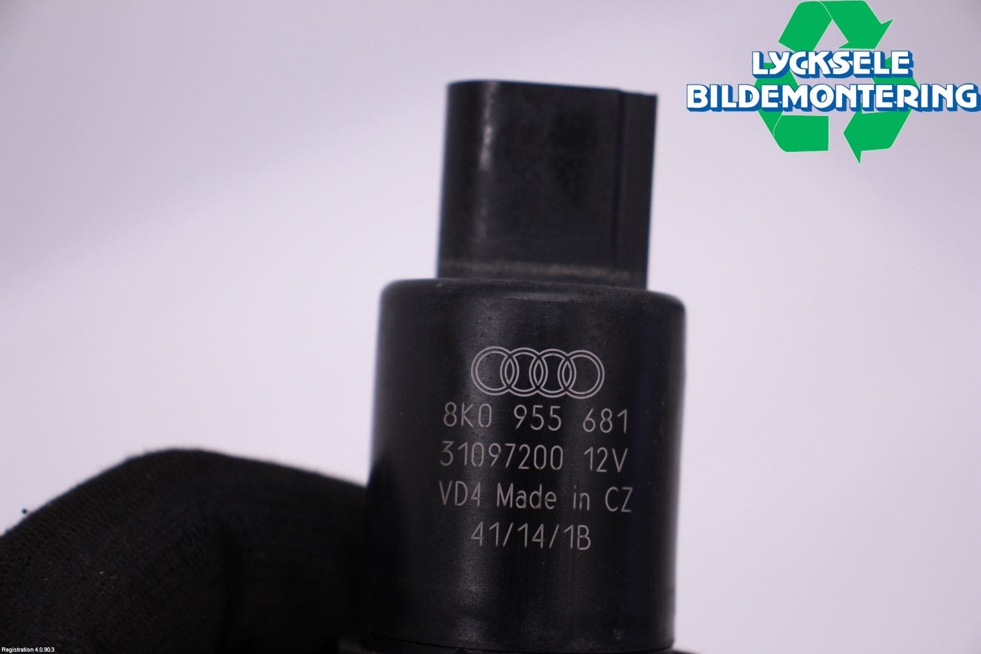 Audi A4 12-15 Spolarpump Högtryck