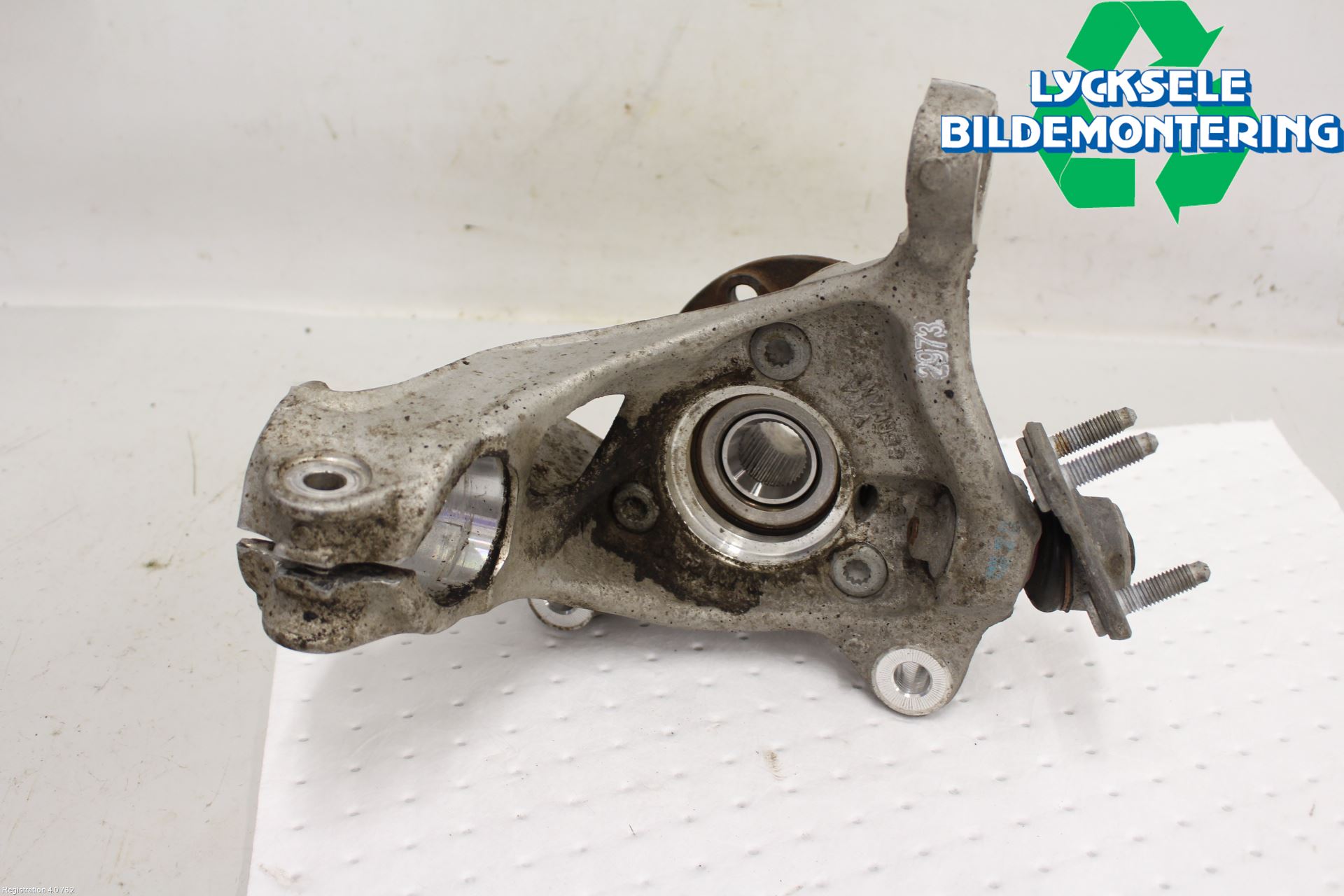 Volkswagen VW TIGUAN 16-24 Styrspindel Lagerhus Hö