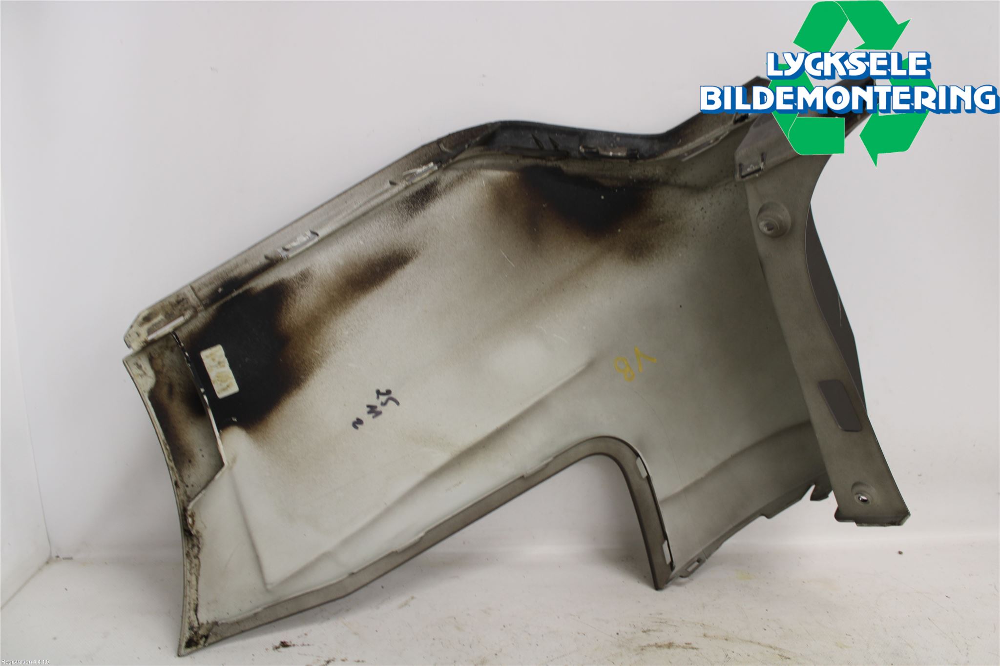 Ford FOCUS 15-18 Stötfångardel Bak Vä