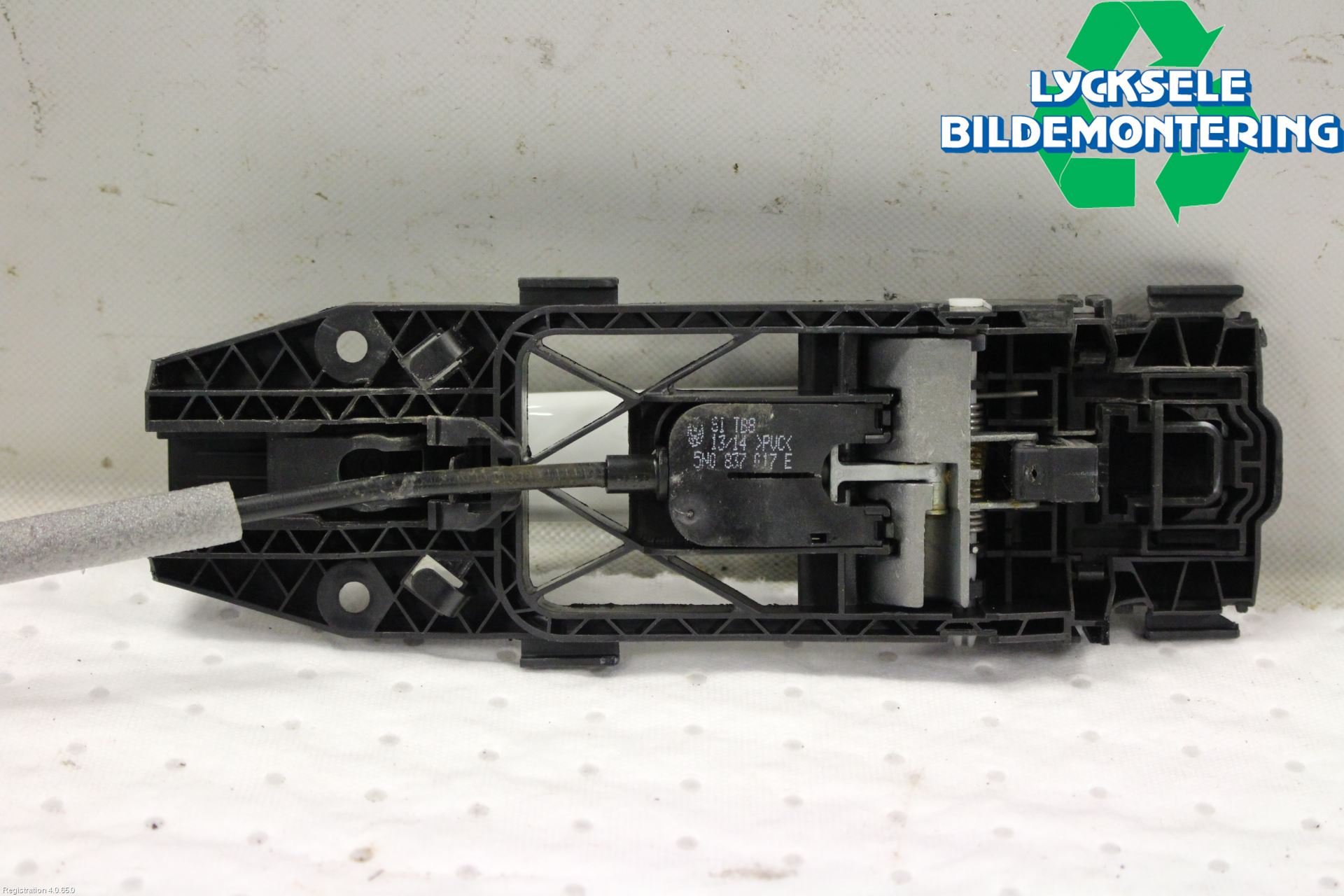 Volkswagen VW TIGUAN 07-16 Dörrhandtag Yttre Vä