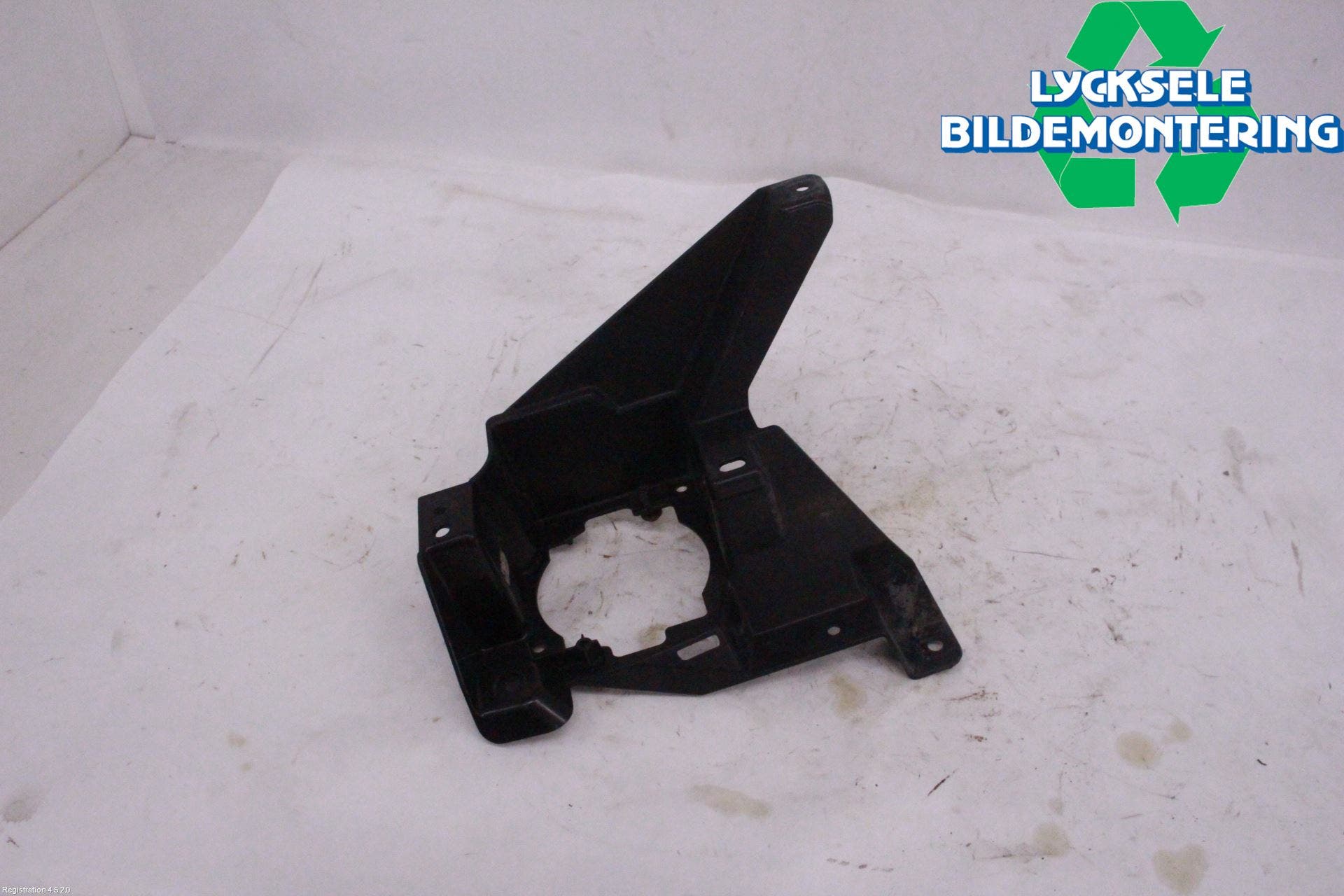 Ford MONDEO 15-22 Dimljussarg Fram