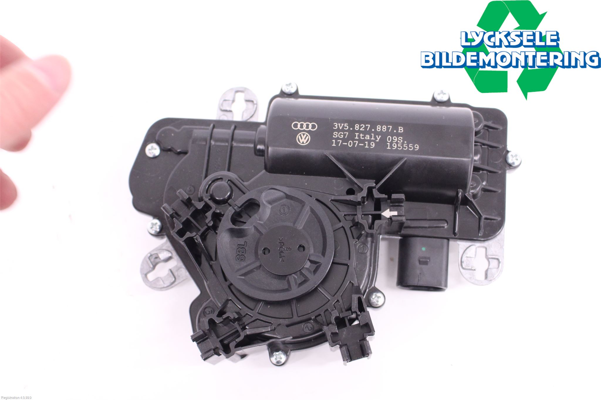 Audi A4 ALLROAD 17- Bakluckeöppnare Automatisk