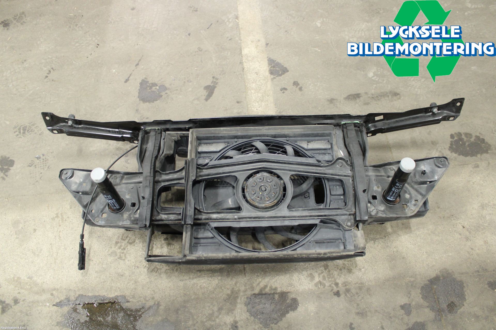 BMW 7 E38      93-01 Frontkorg