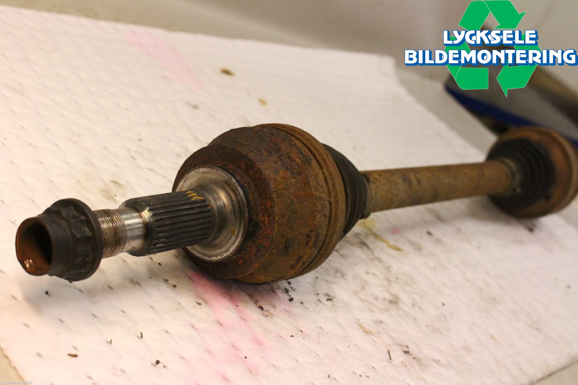 Lexus GS 300h/450h 13-20 Drivaxel Bak Höger