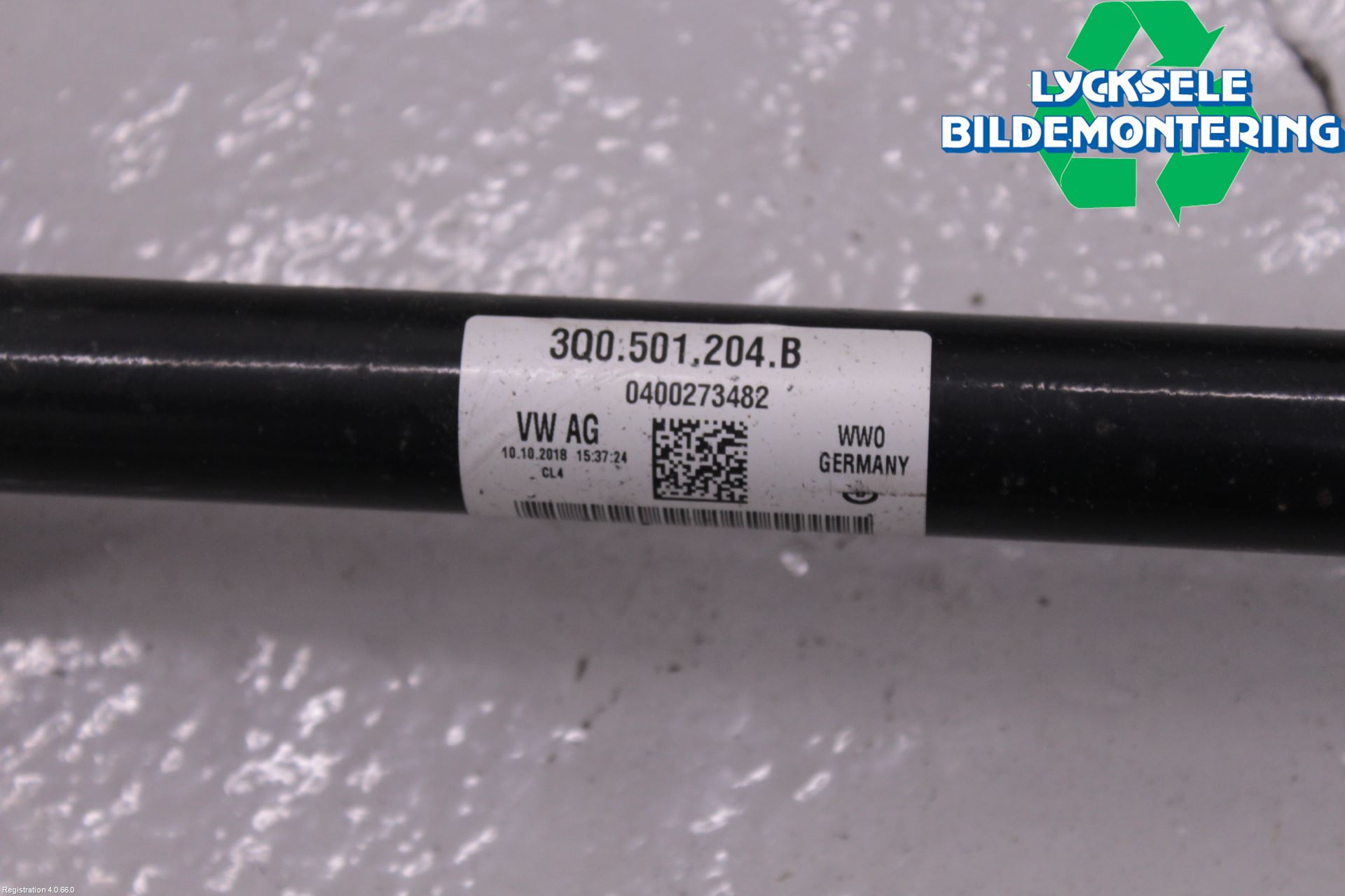 Volkswagen VW TIGUAN 16-24 Drivaxel Bak Höger