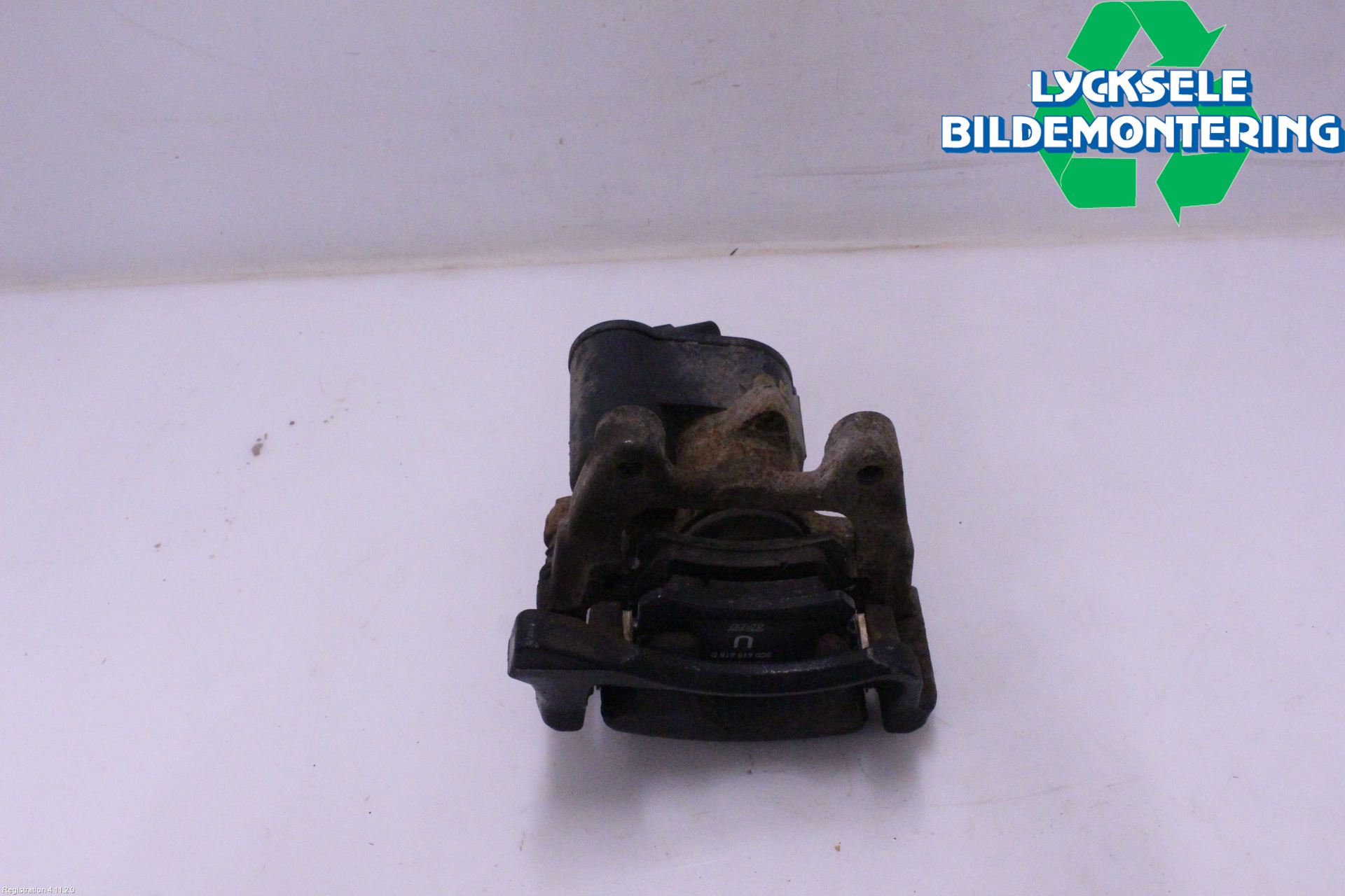 Audi Q3 8U 12-18 Bromsok Bak Vänster