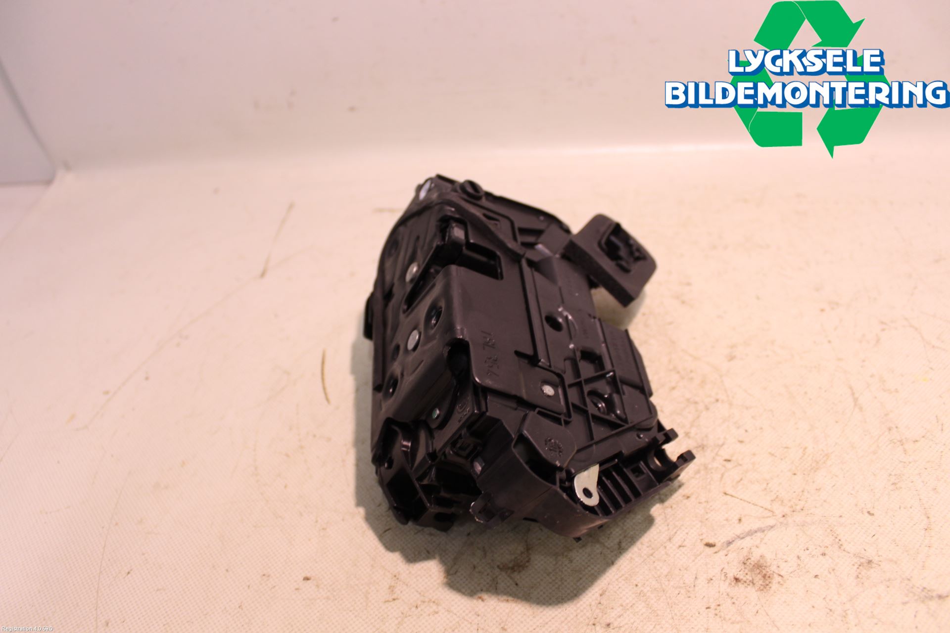 Seat TARRACO 19- Låskista-Dörrlås