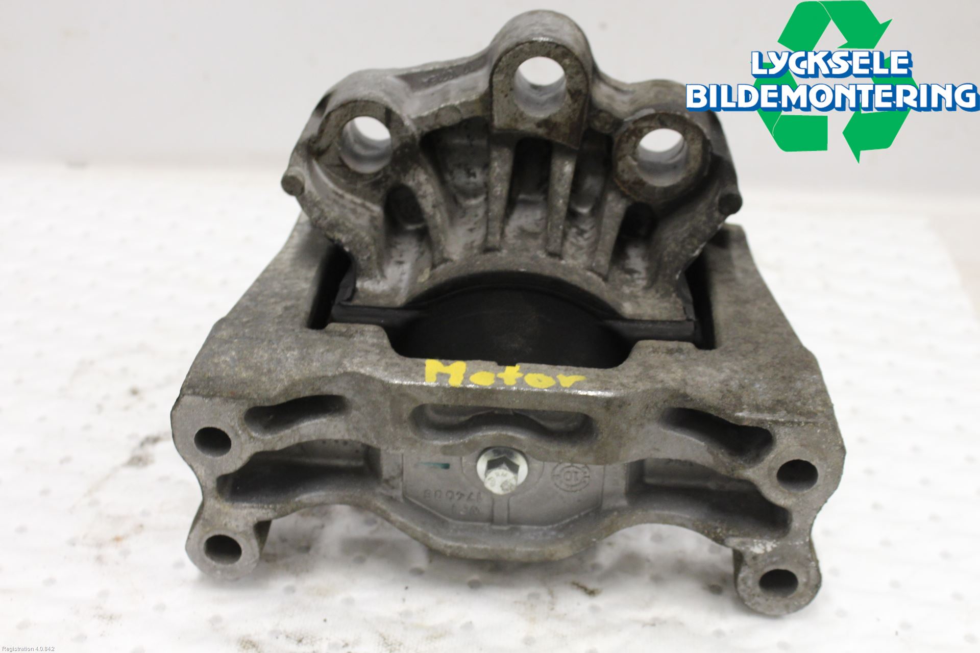 Ford TRANSIT    06-13 Motorfäste