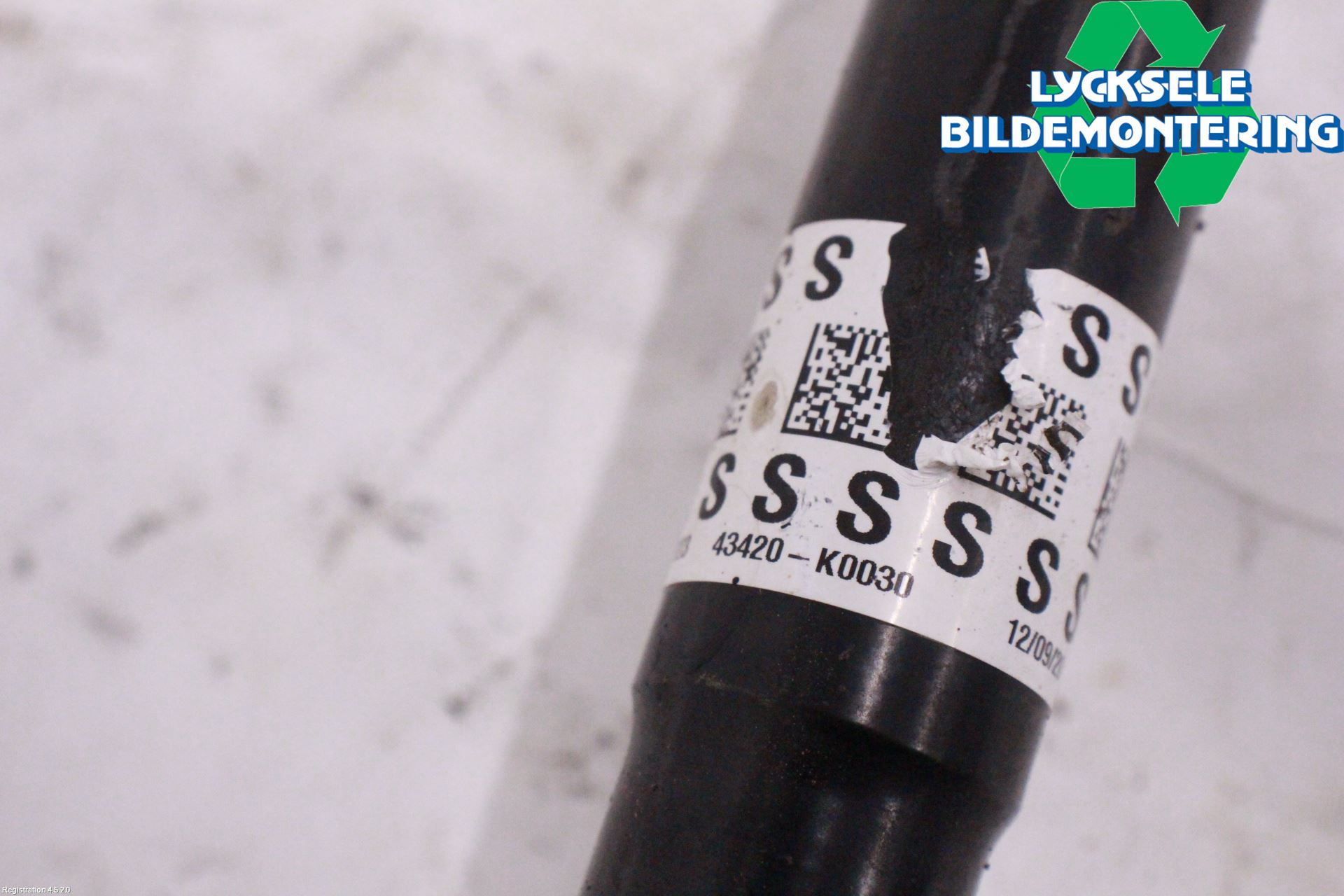 Toyota YARIS XP21 20- Drivaxel Fram Vänster