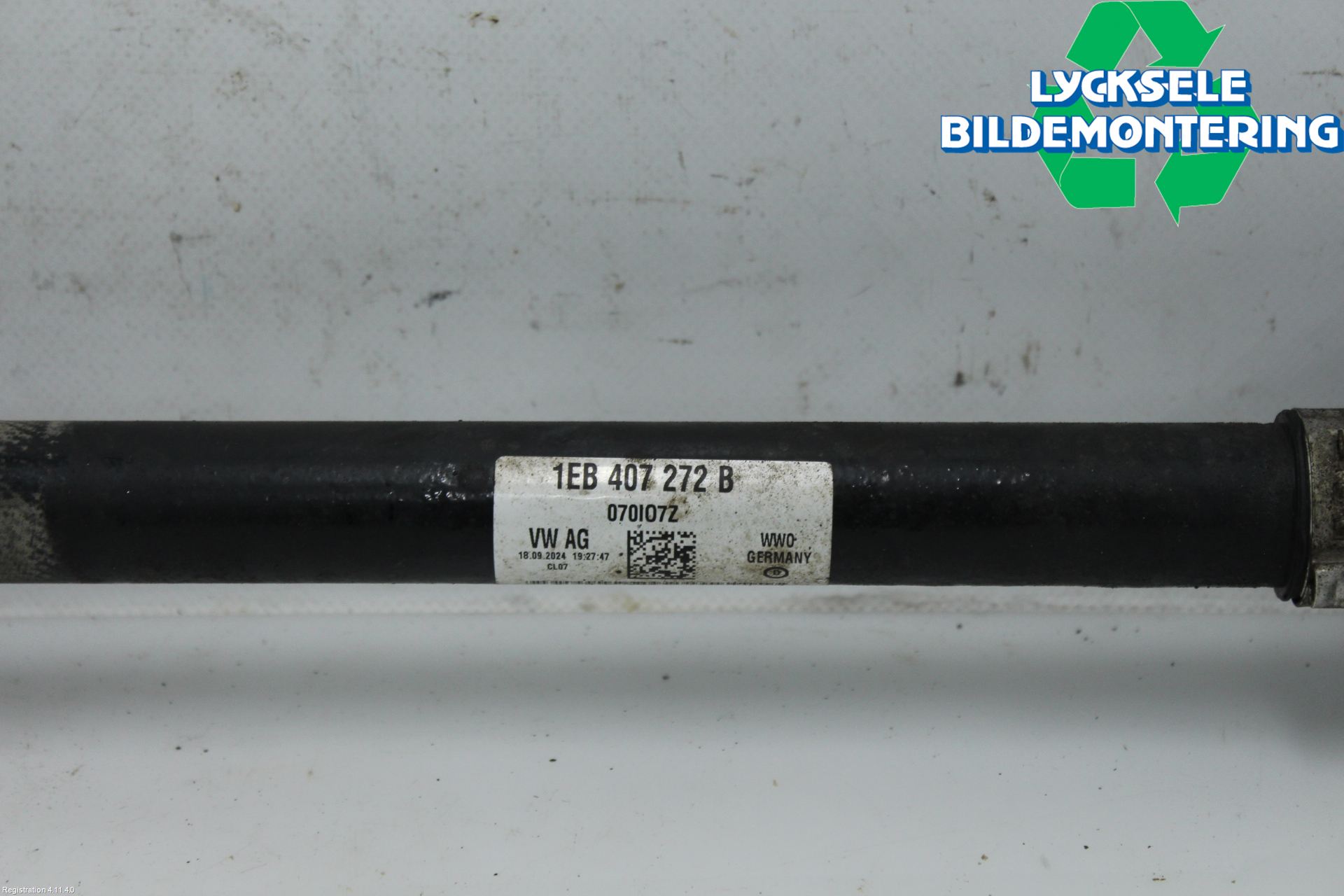 Volkswagen VW ID.7/TOURER 24- Drivaxel Fram Höger