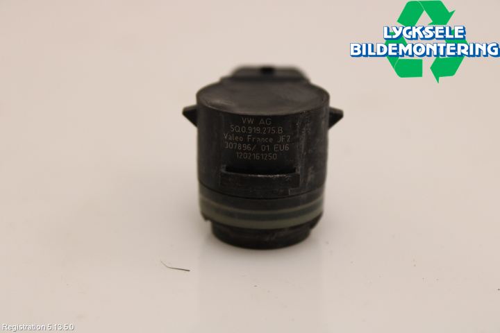 Volkswagen VW PASSAT 15-19 Parkeringshjälp Frontsensor